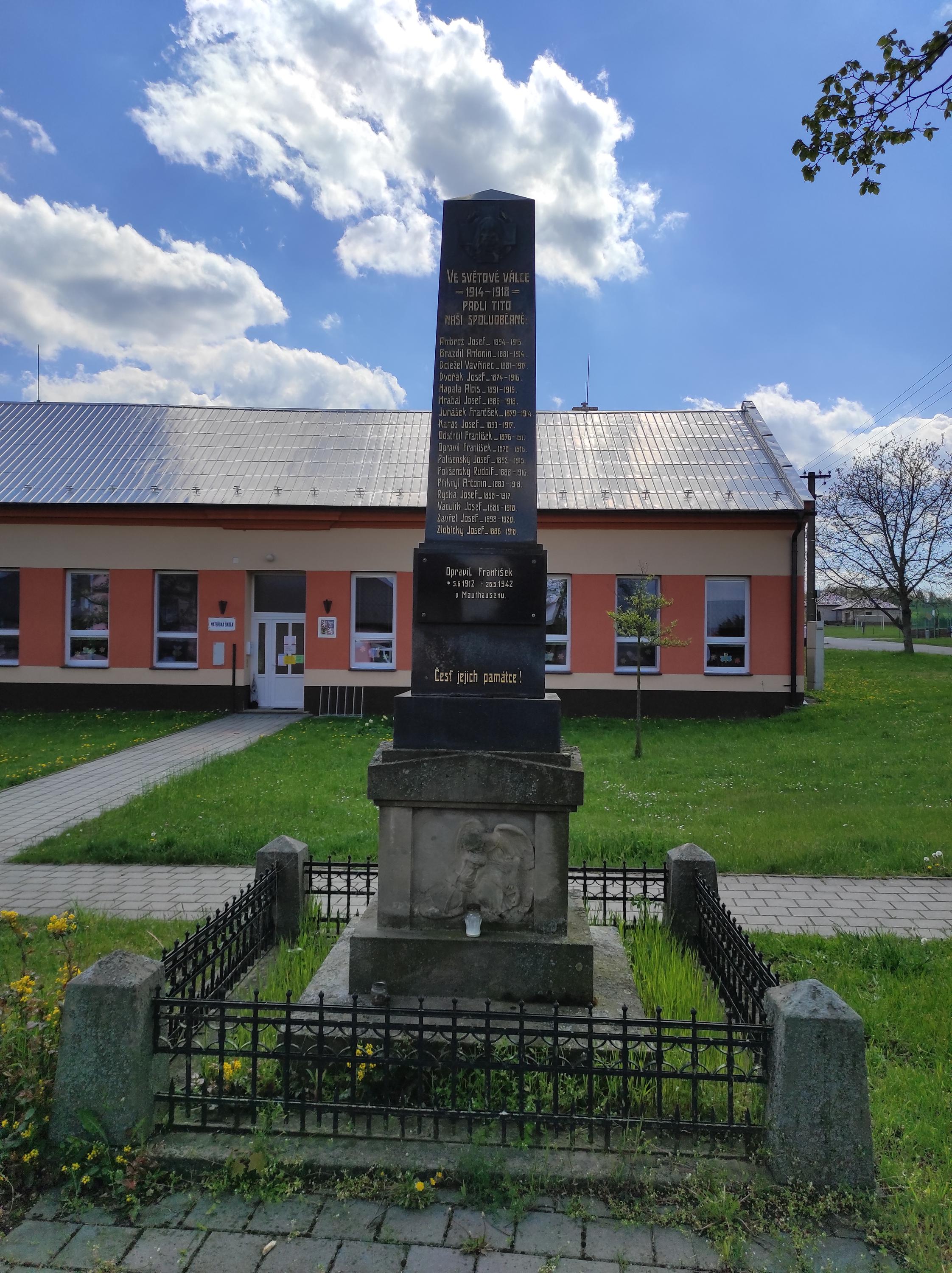 MŠ Trávník foto 2