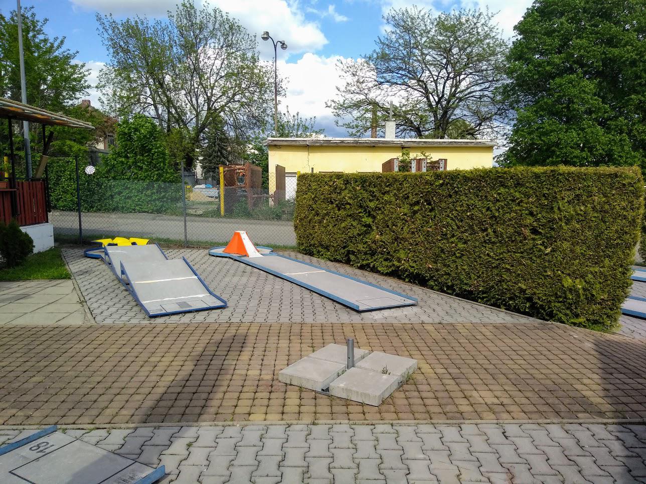 Minigolf Radotín foto 2
