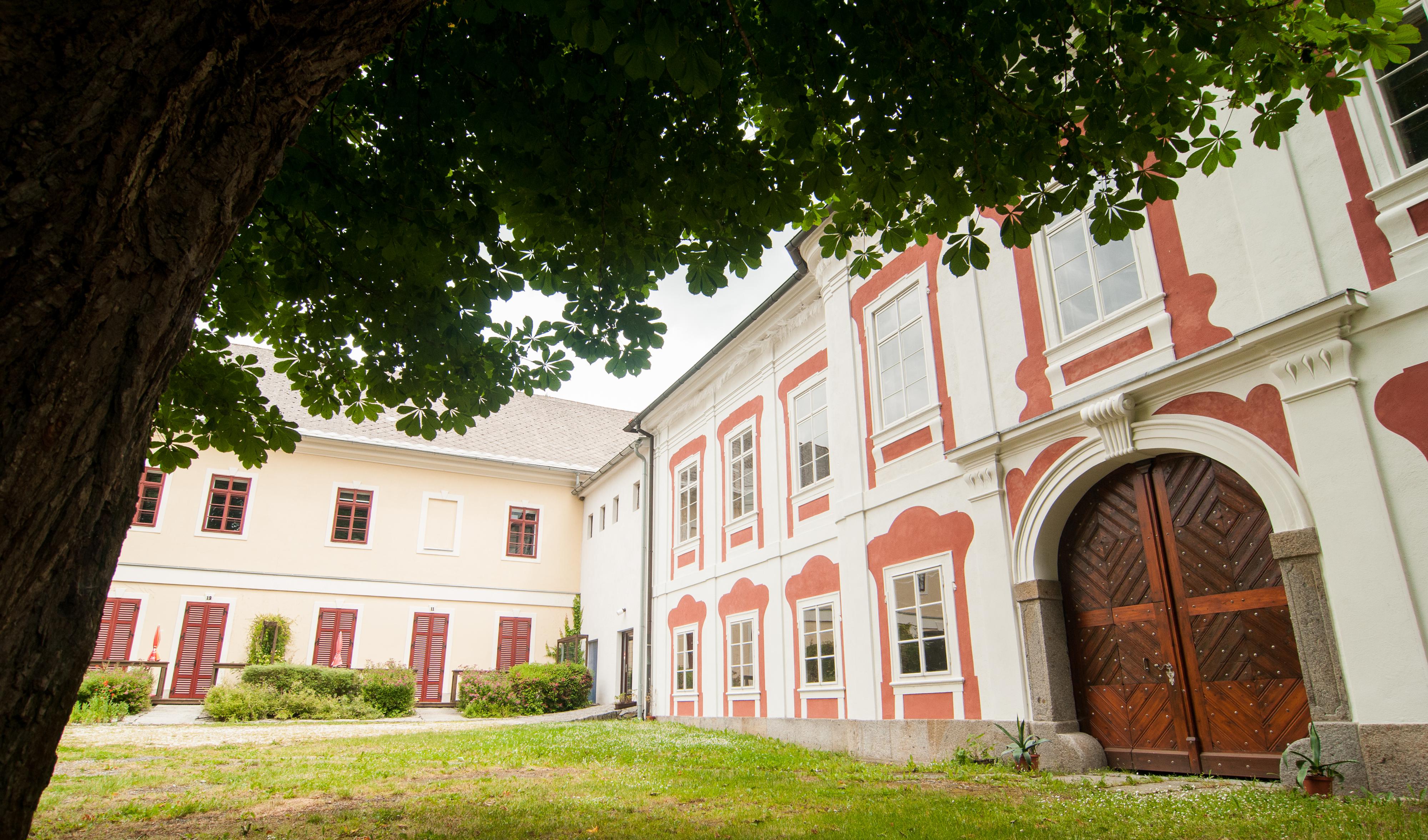 Zámek Mlázovy foto 3