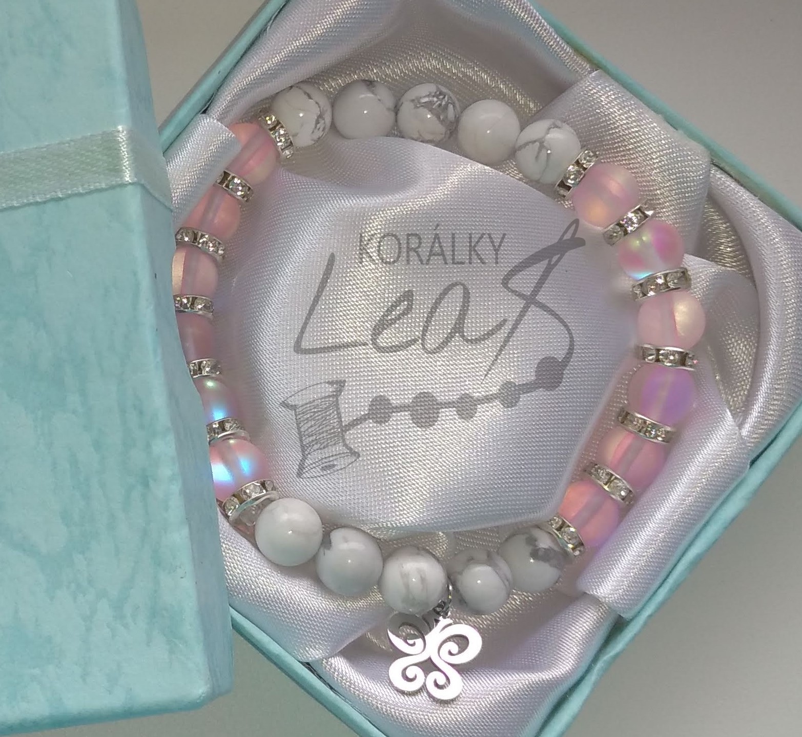 Leona Synková - Korálky Lea - šperky a dekorace tvořené s láskou foto 2