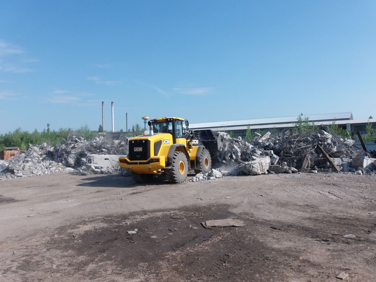 Recyklační středisko - SYPKÉ HMOTY s.r.o. foto 2