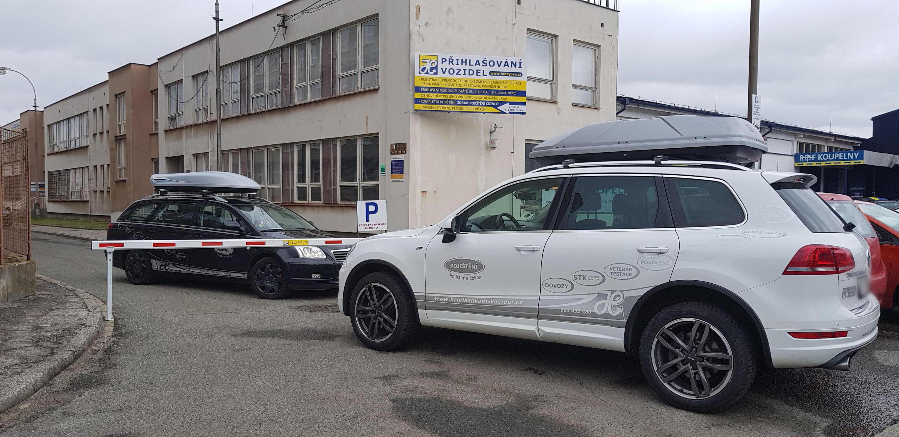 Přihlašování vozidel Hrabýová foto 2