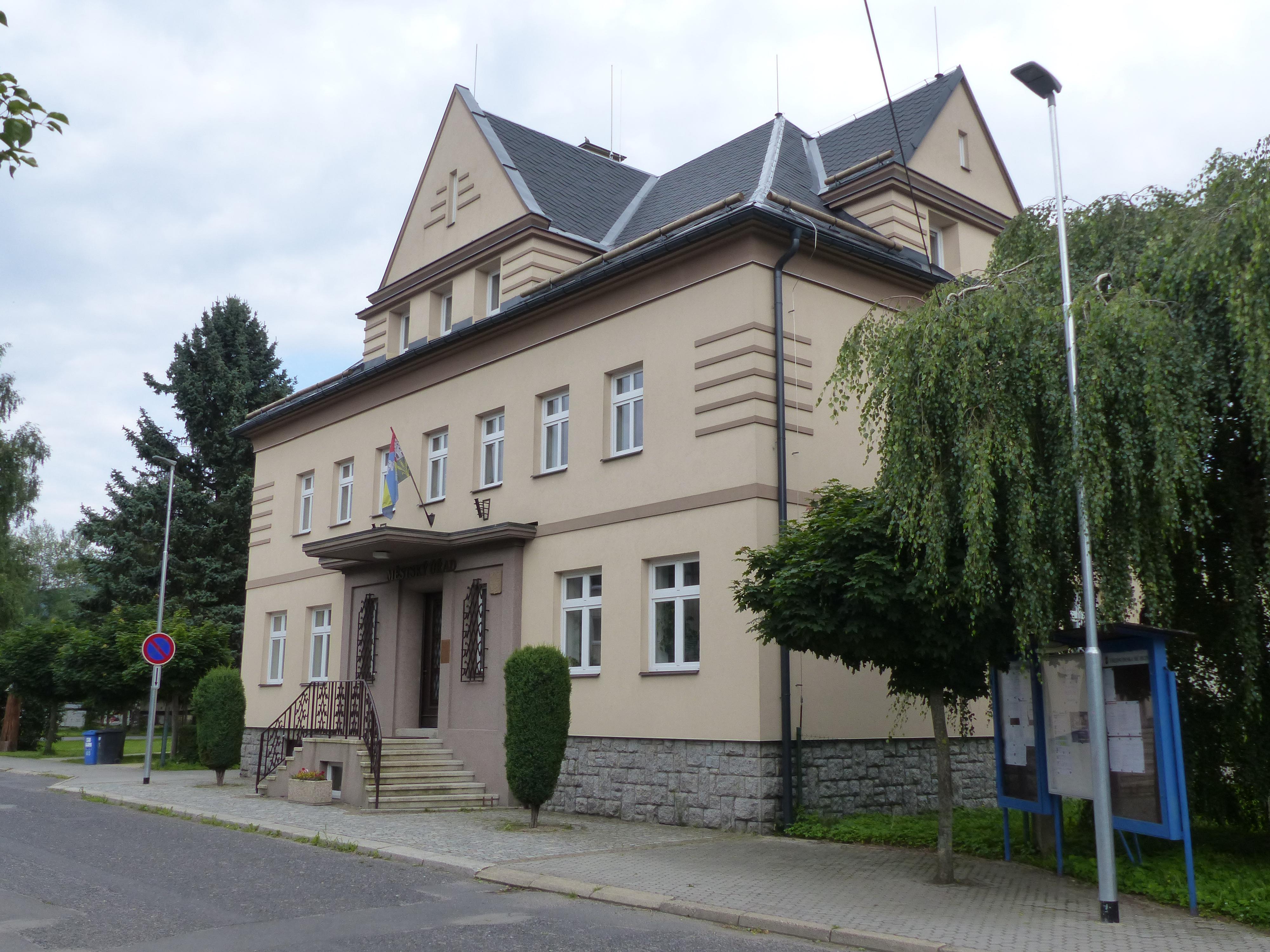 Hejnice - městský úřad foto 3
