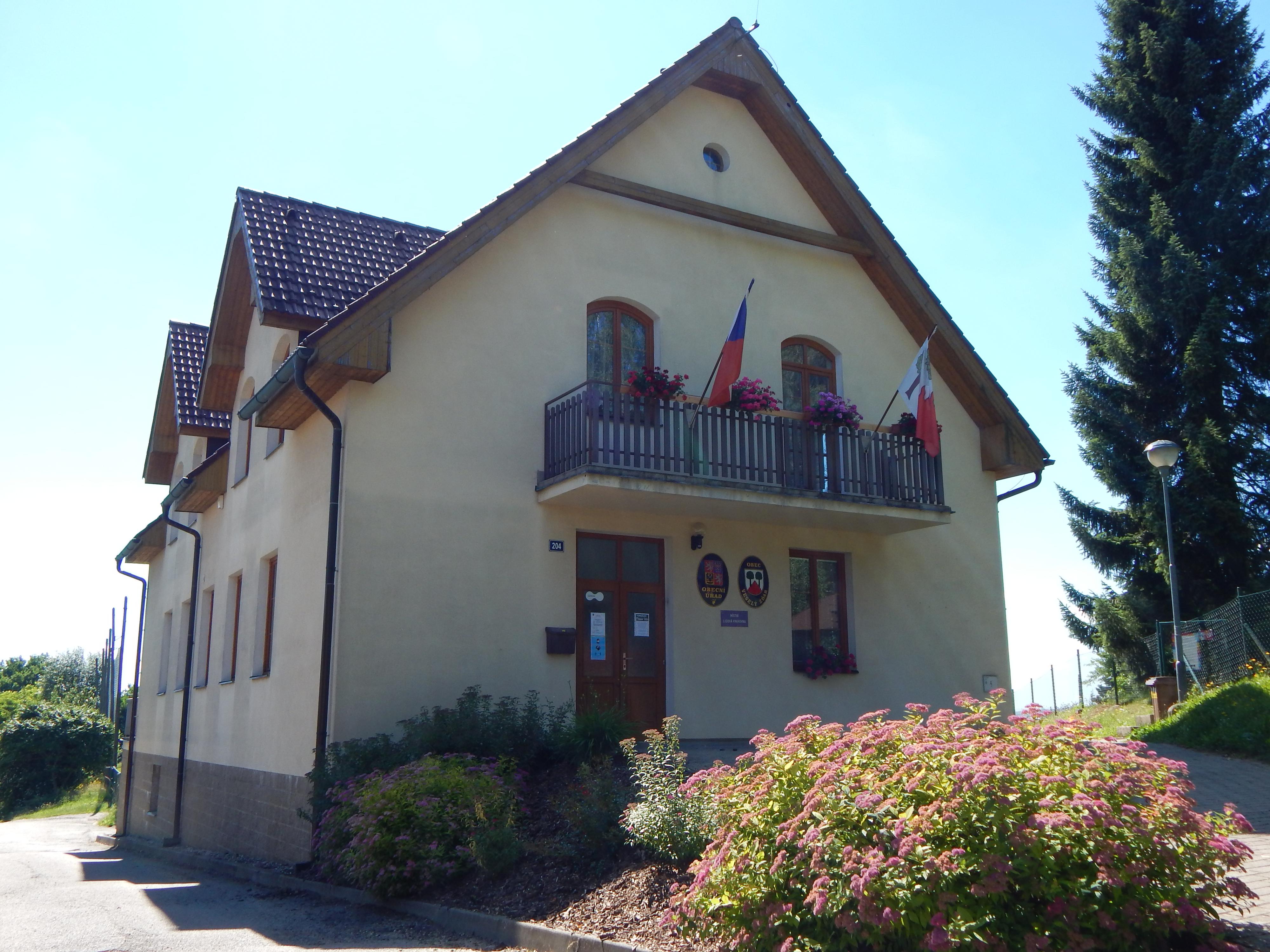 Veselý Žďár - obecní úřad foto 1