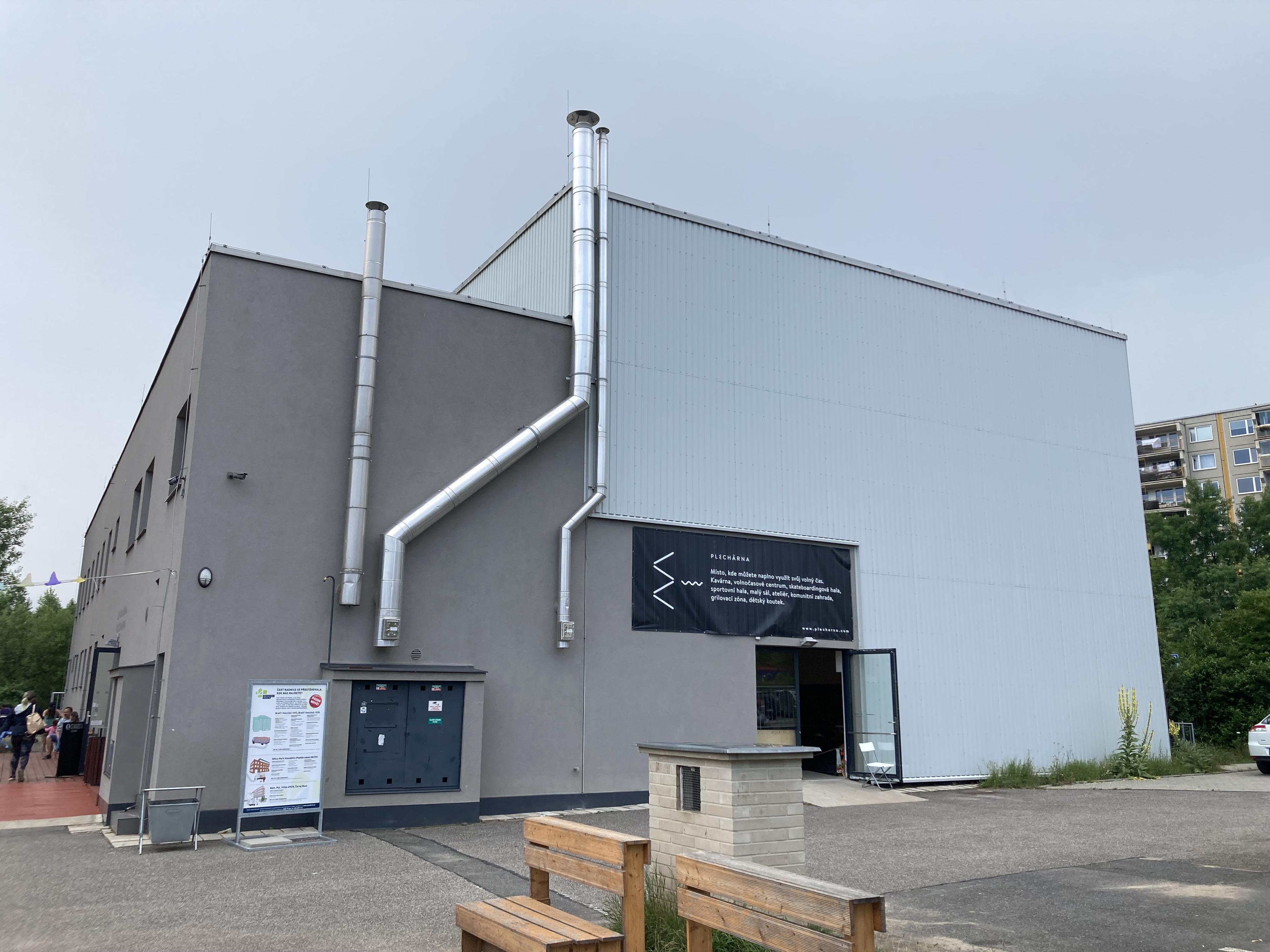 Plechárna Černý most