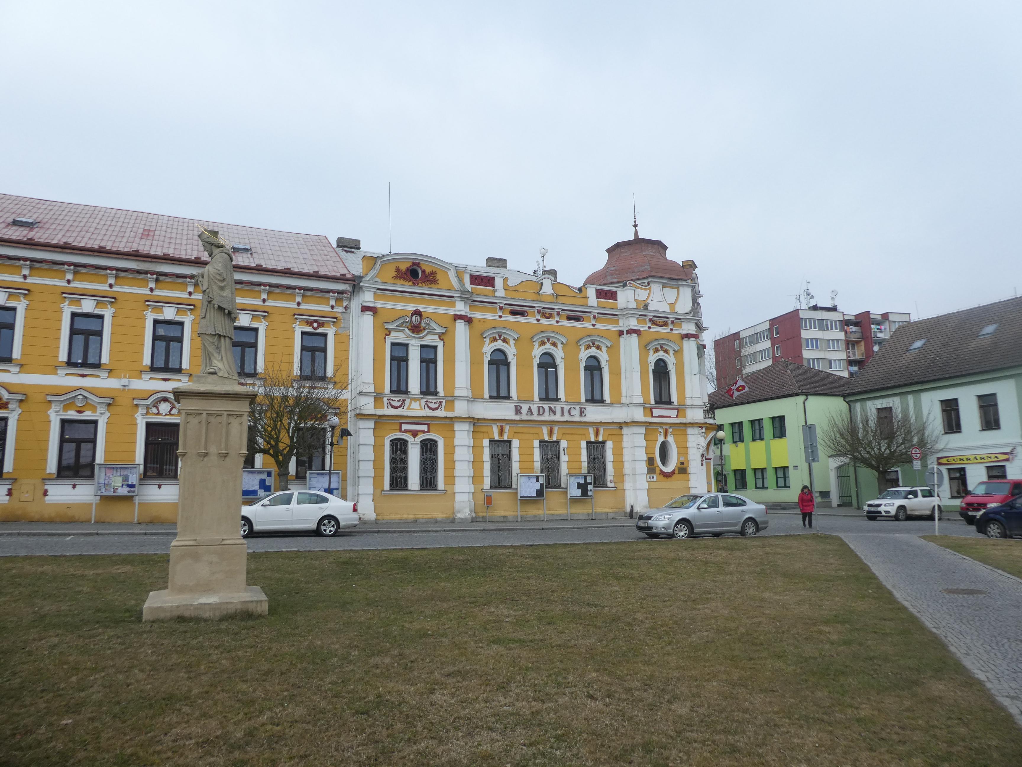 Veselí nad Lužnicí - městský úřad foto 4