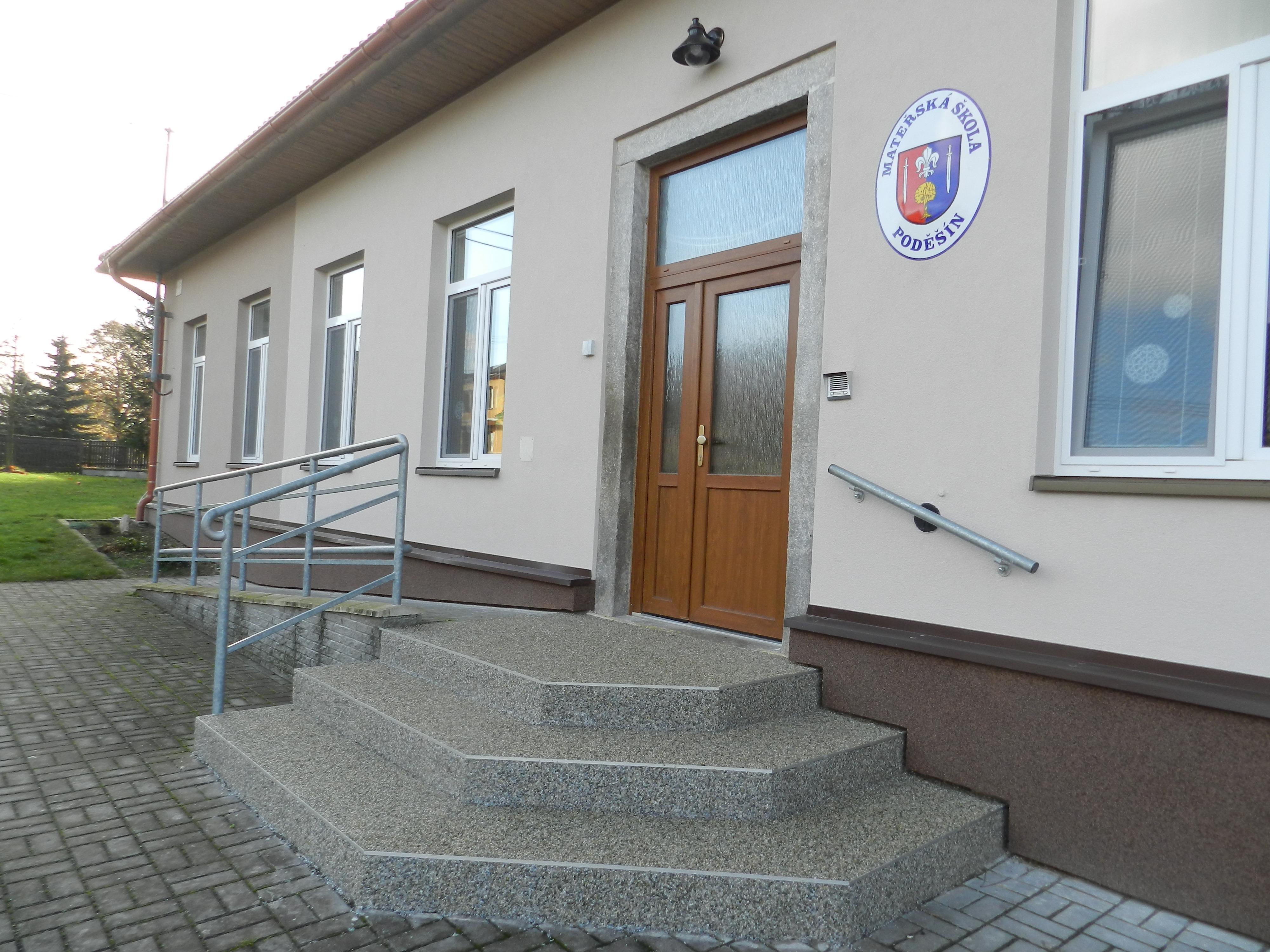 Obecní knihovna Poděšín