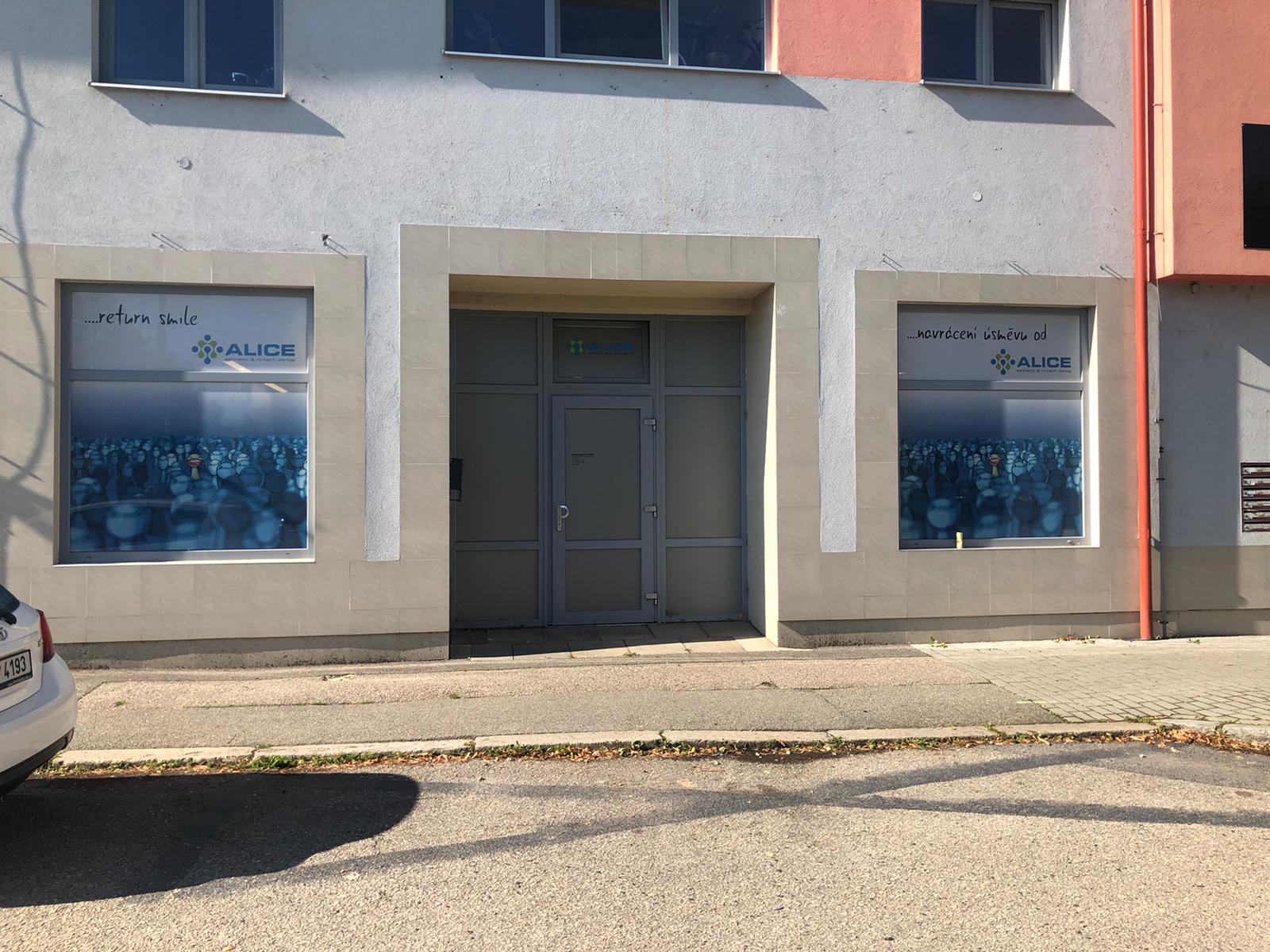 Alice esthetic & hi - tech dental s.r.o. foto 3