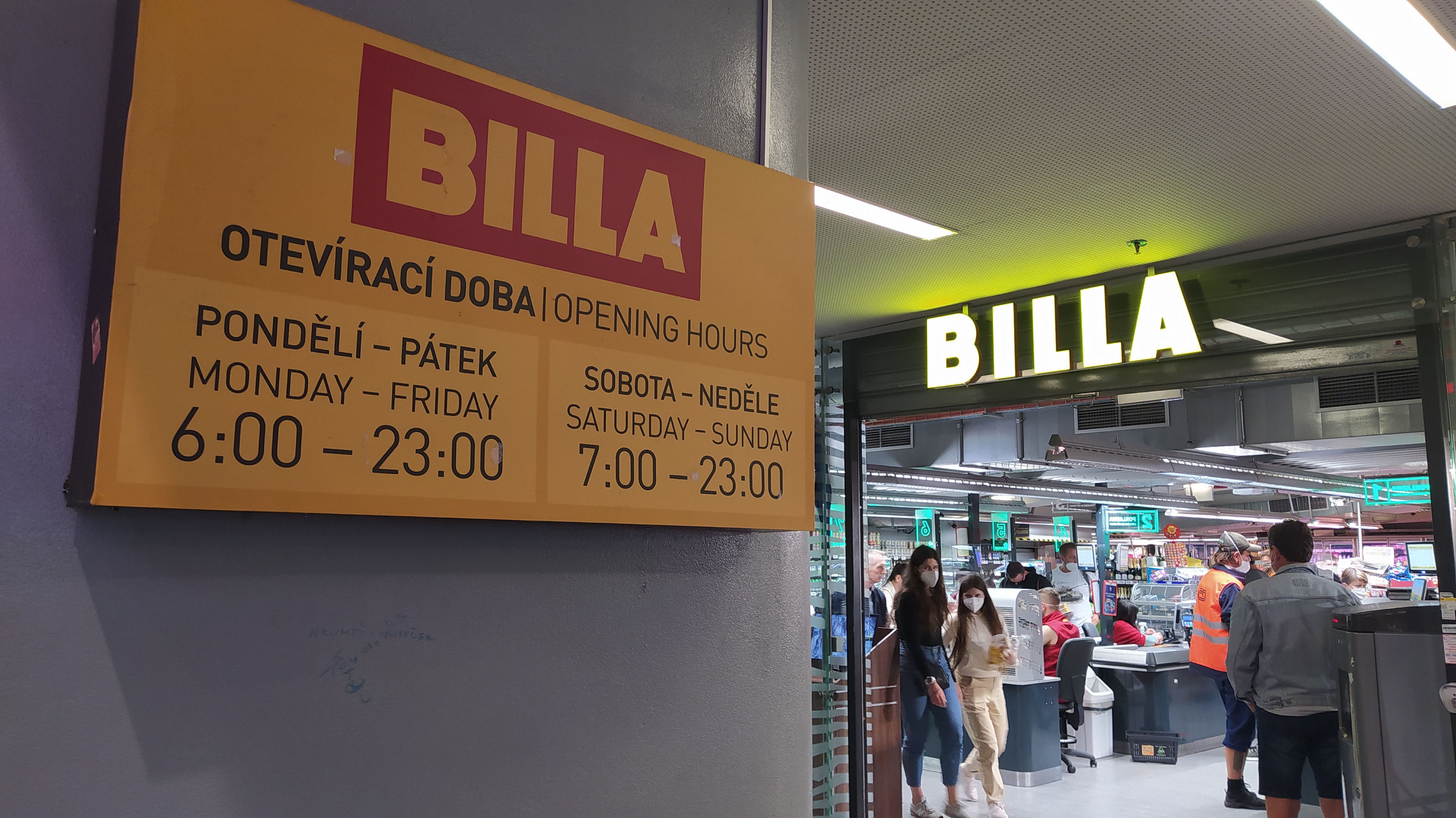 BILLA foto 5