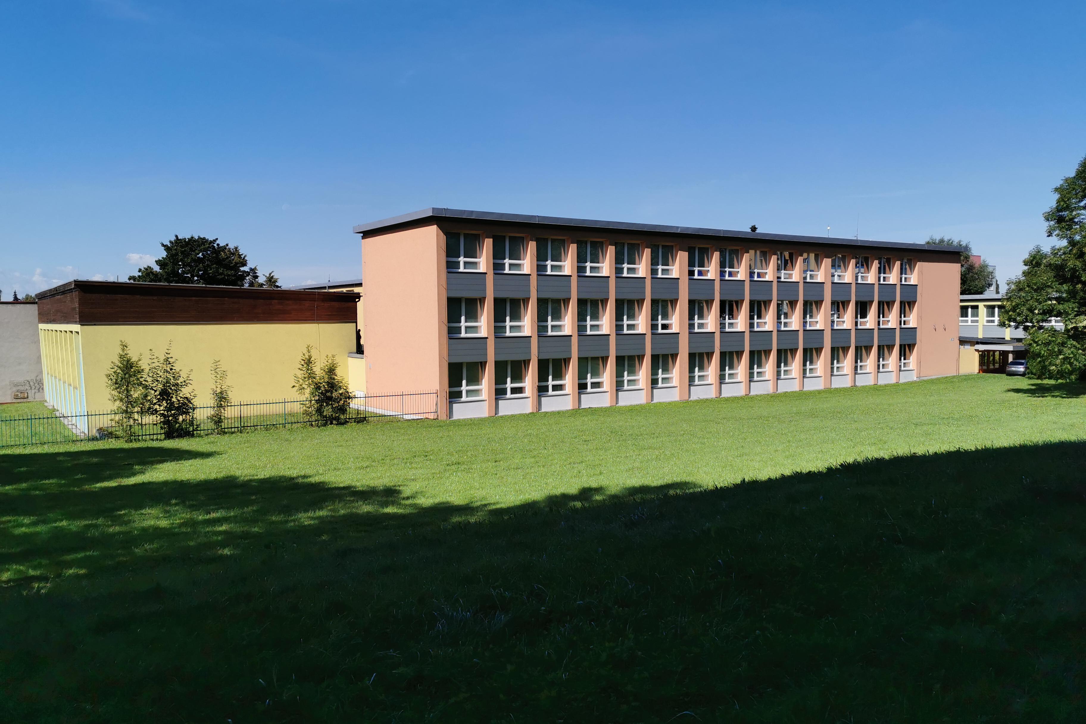 Základní škola a Mateřská škola Slovenská, Karviná, příspěvková organizace