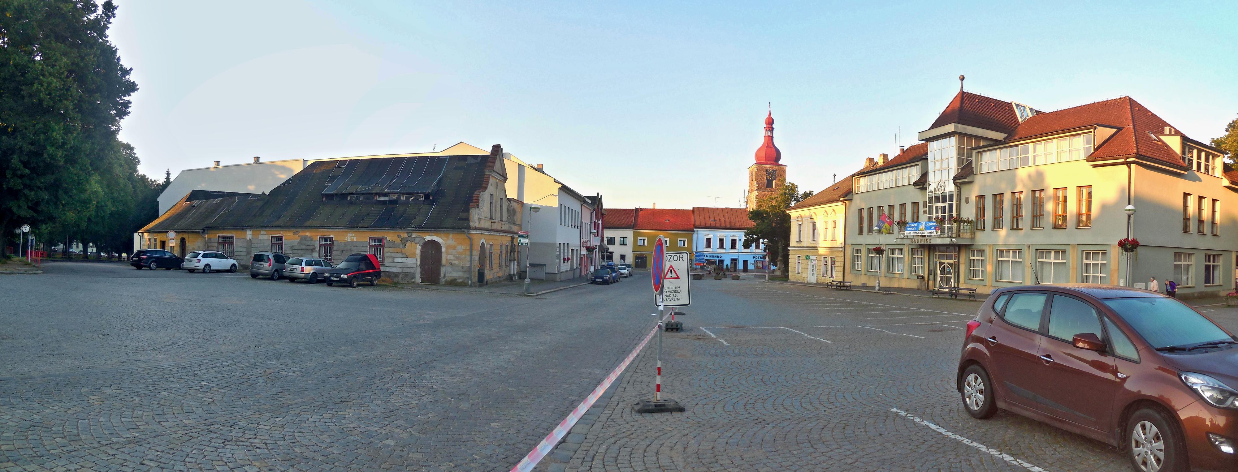 Přibyslav - městský úřad foto 3