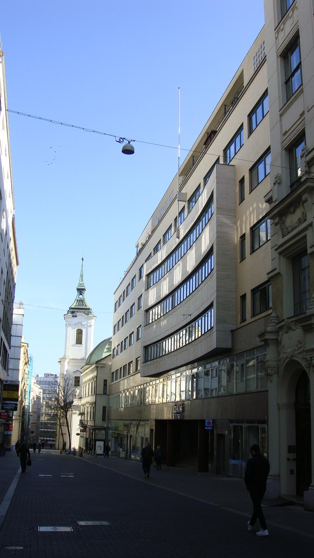 Česká spořitelna, a.s. foto 4