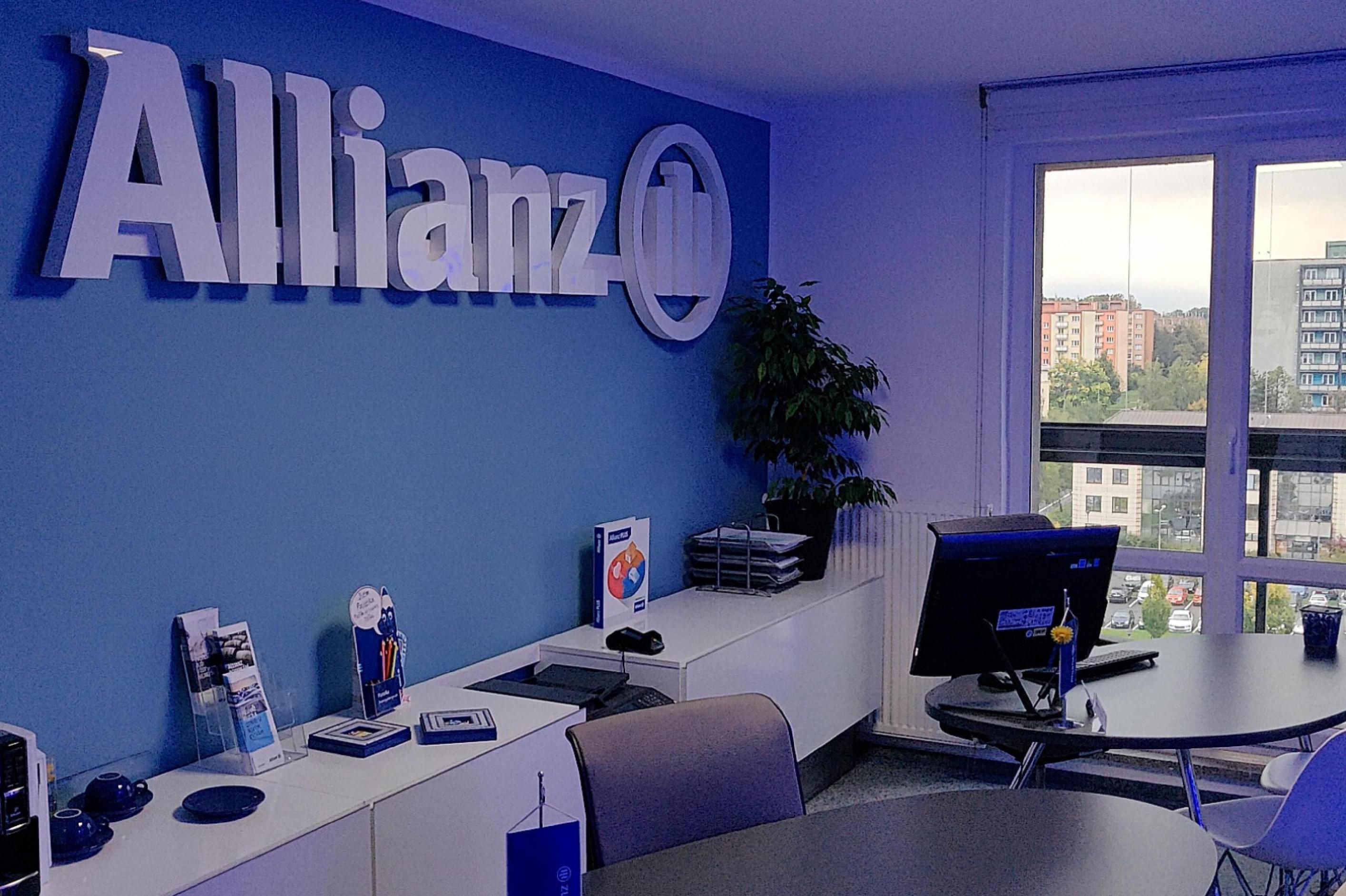 Allianz pojišťovna, a.s. - kancelář STEELHOUSE, Viktor Lenczowski