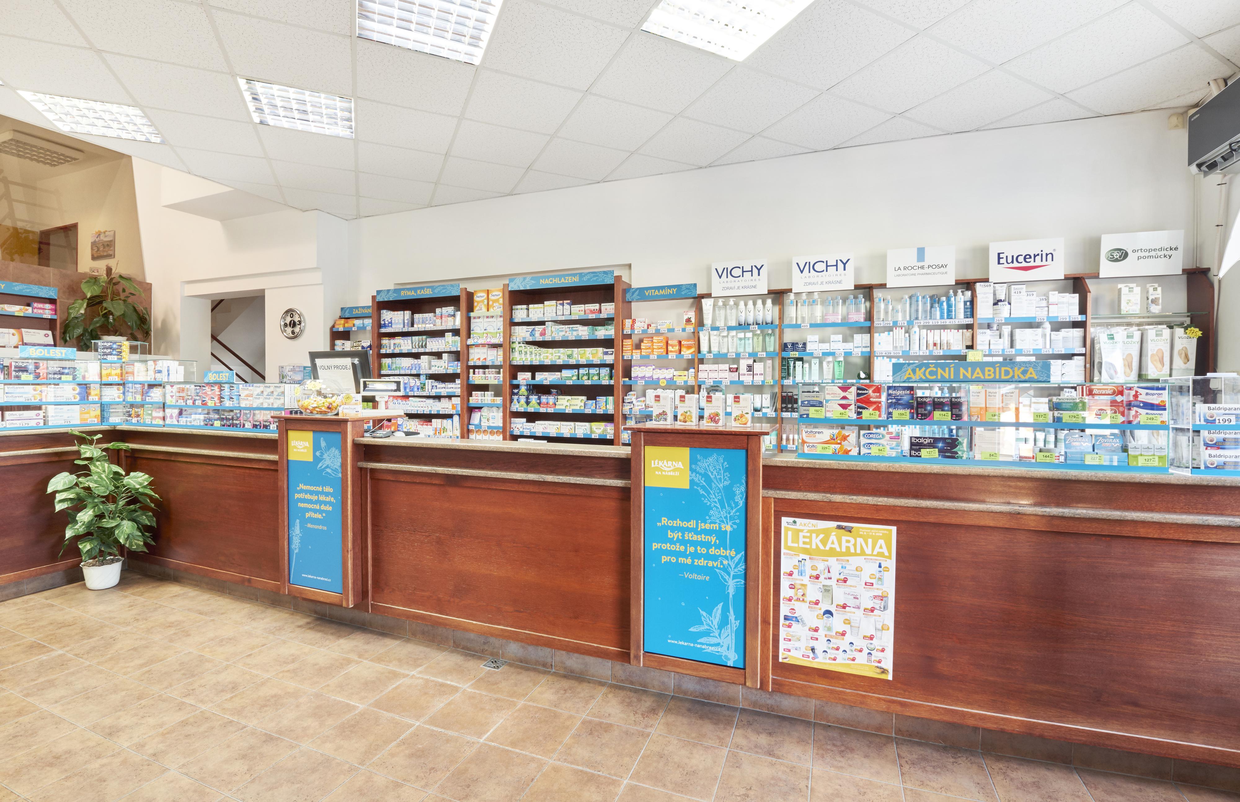 Lékárna Na Nábřeží foto 2