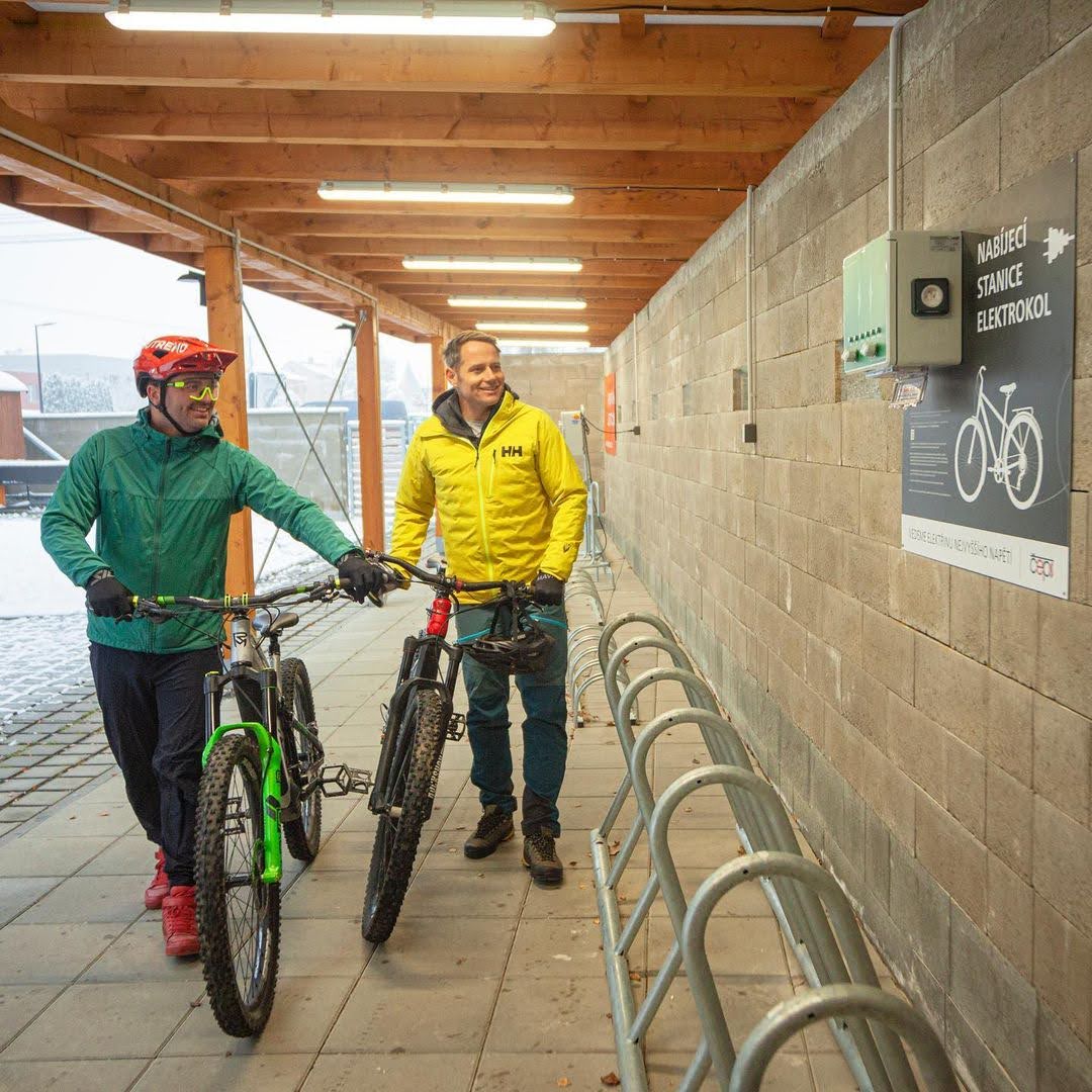 Powerbox - infrastruktura pro nabíjení elektrokol mimo dům foto 2