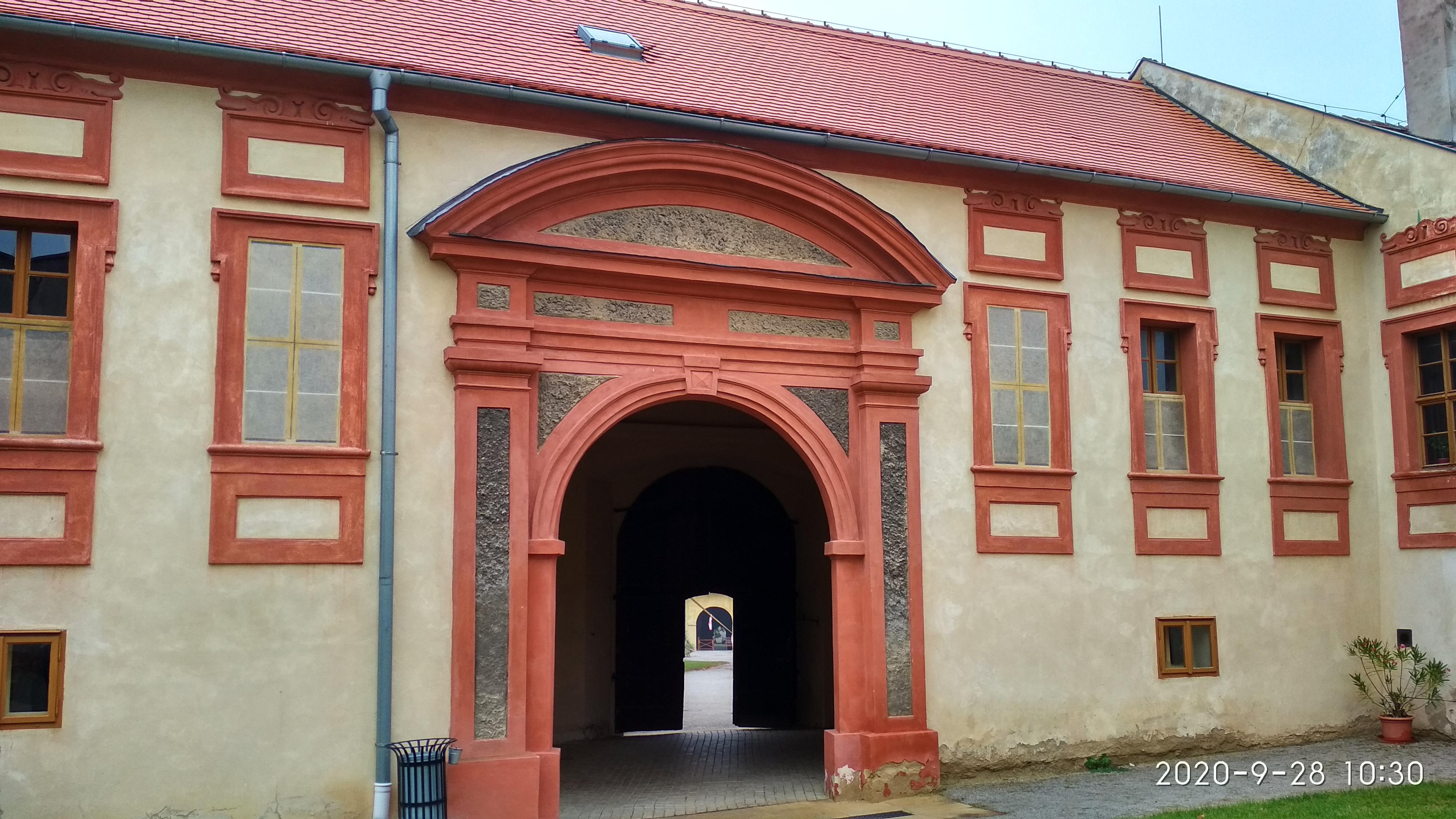 Občerstvení Zámek Nový Hrad