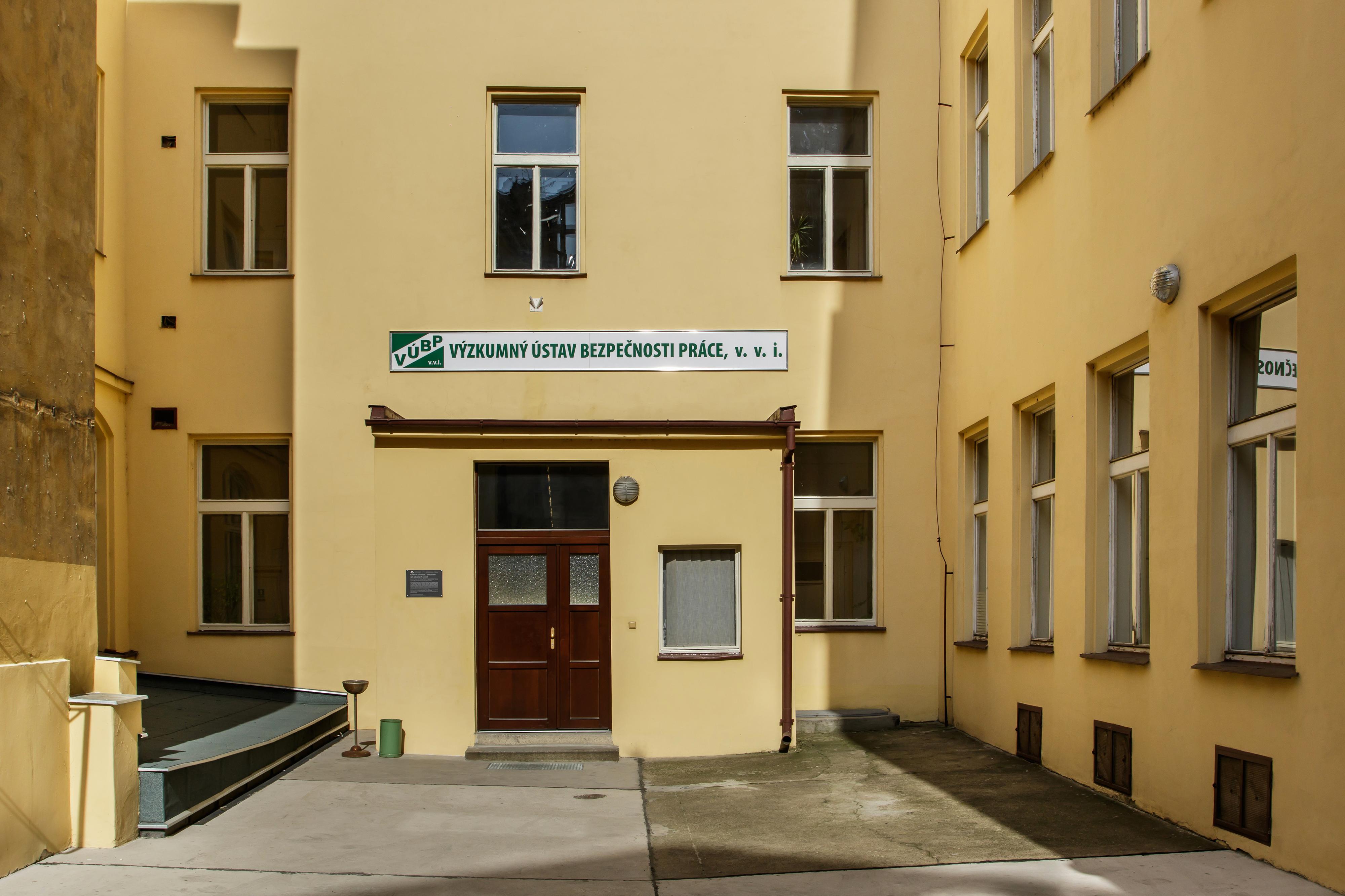 Knihovna Výzkumného ústavu bezpečnosti práce