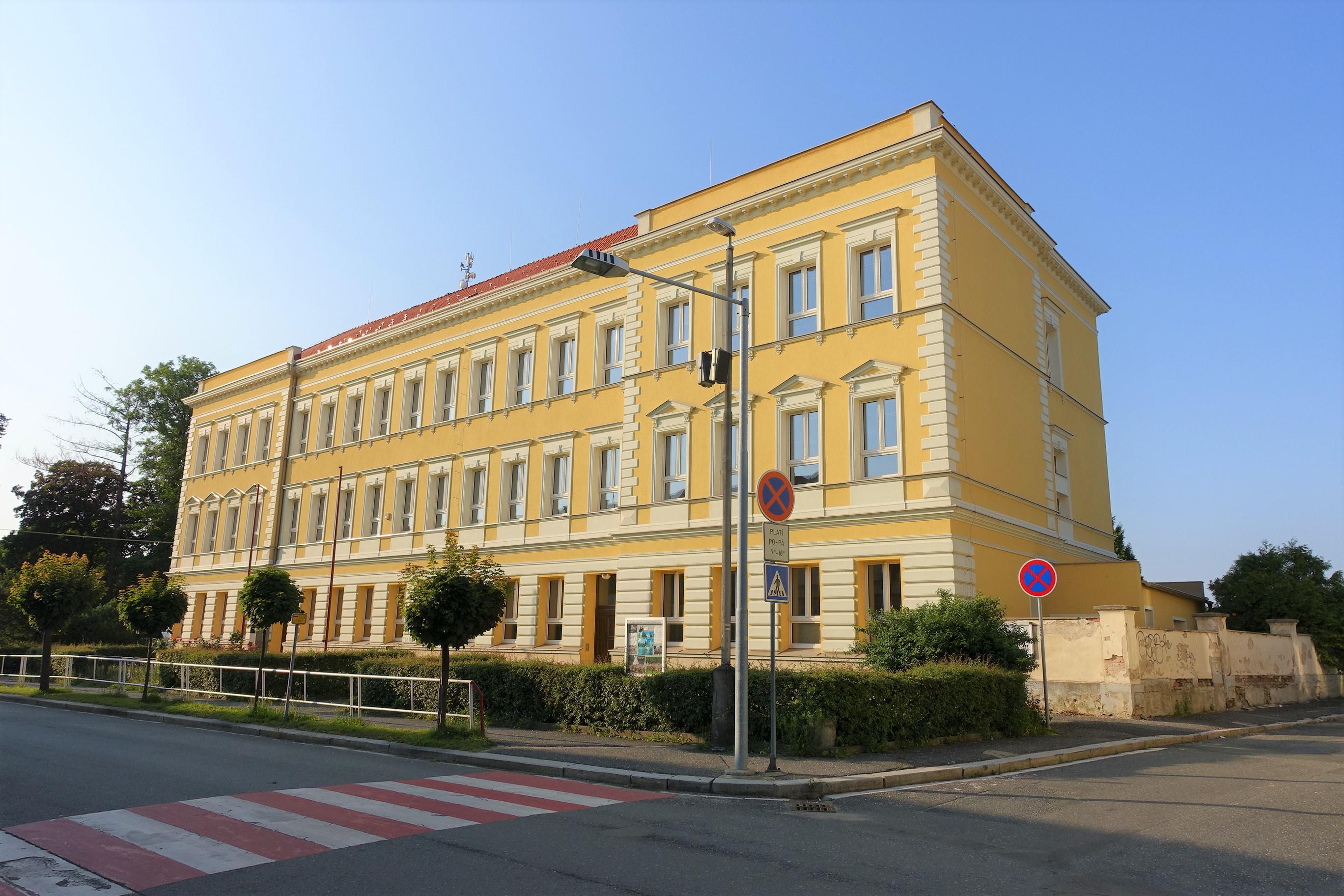 ZŠ Uhlířské Janovice