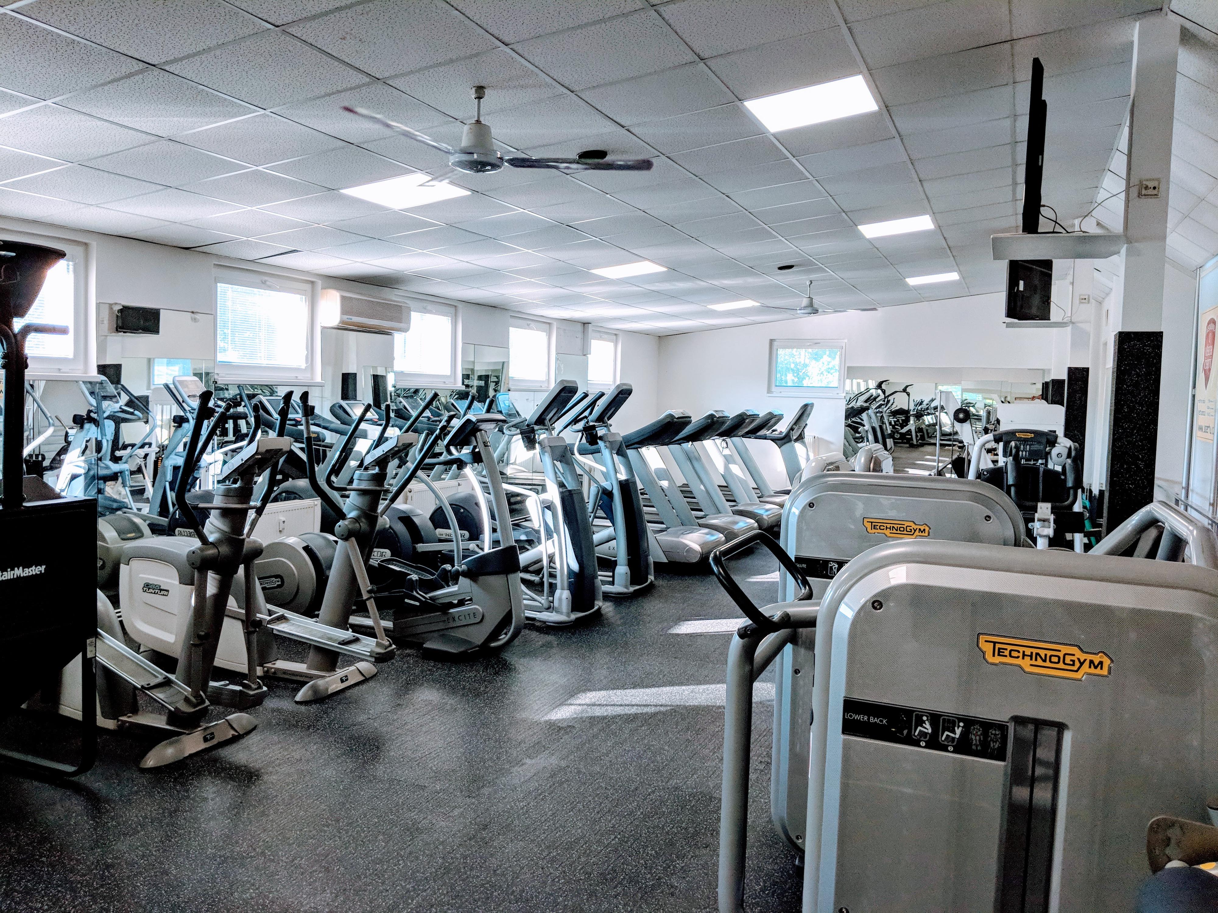 FITNESS  NA "KONEČNÉ" foto 3