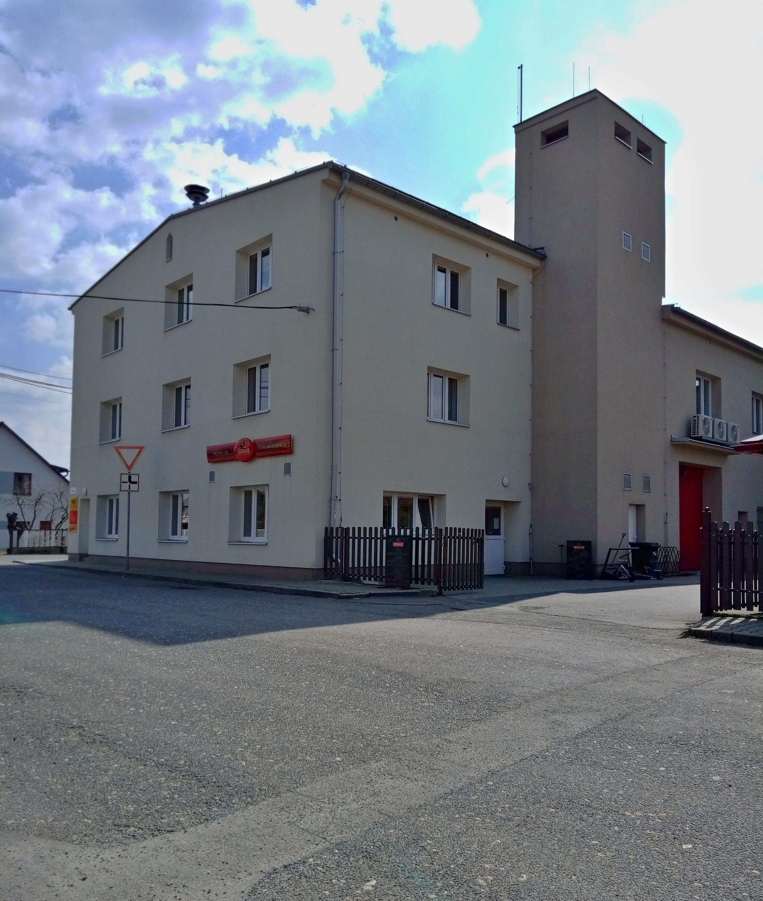 Neptej se Pod Kohoutem foto 2