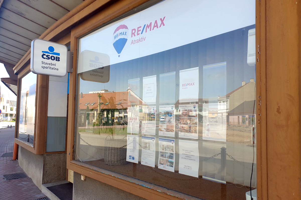 Ing. arch. Jitka Pešková | RE/MAX Atraktiv