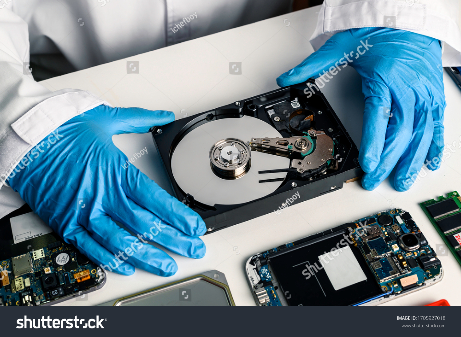 OBNOVA DAT - POŠKOZENÁ DATA - MapleCloud s.r.o.