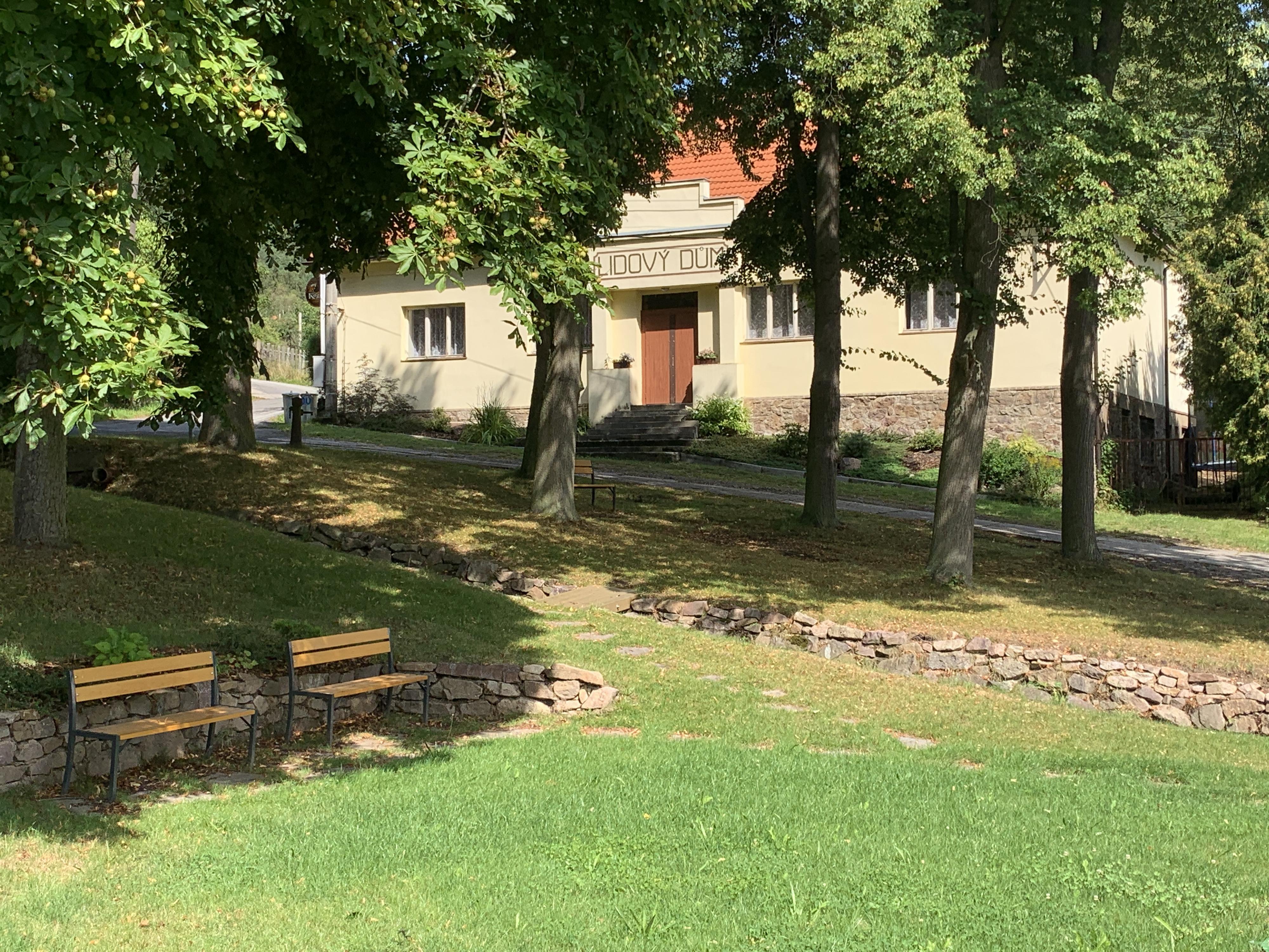 Knihovna Bratkovice foto 2