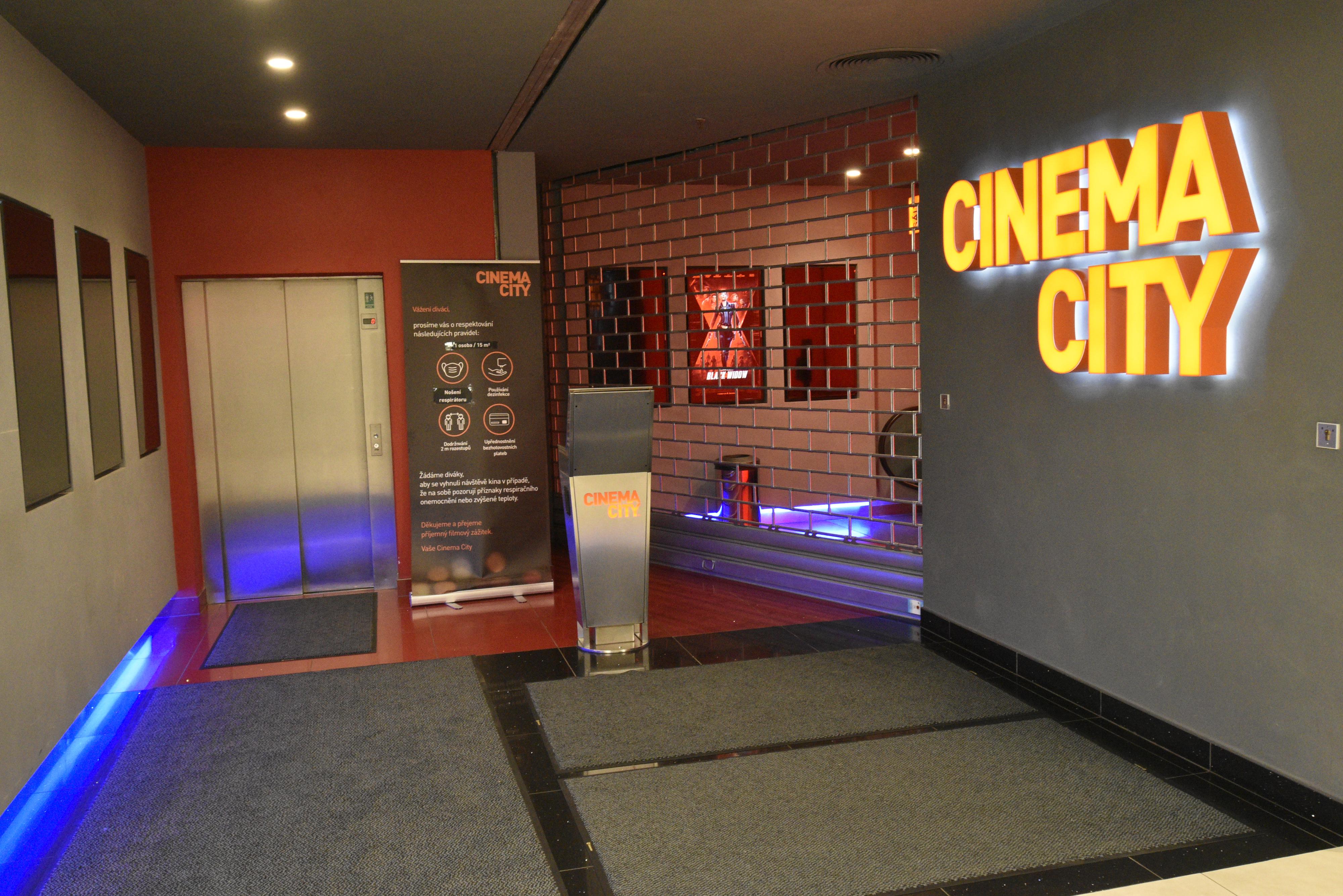 Cinema City Slovanský dům foto 2