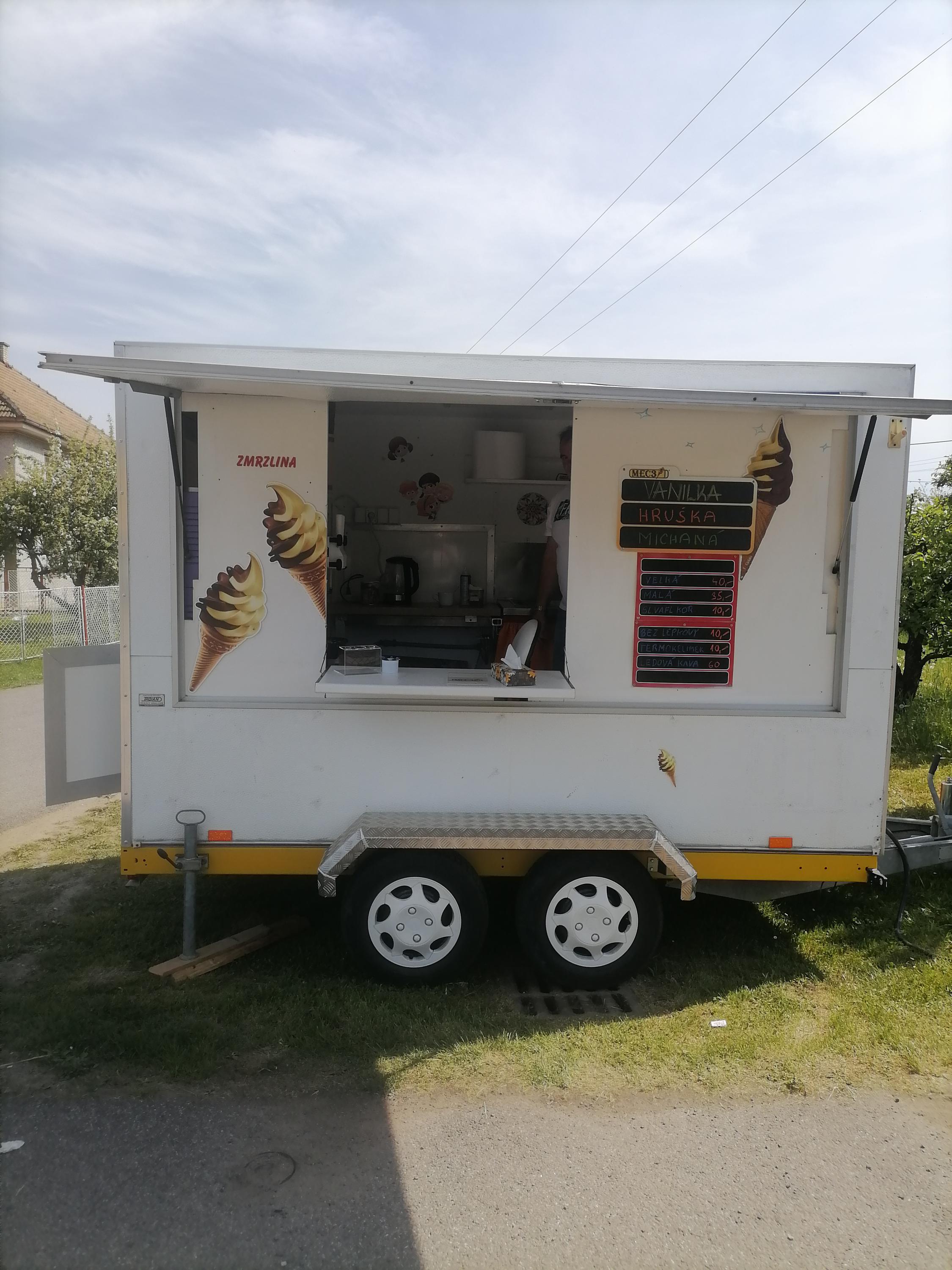 Pojízdný zmrzlinář foto 2