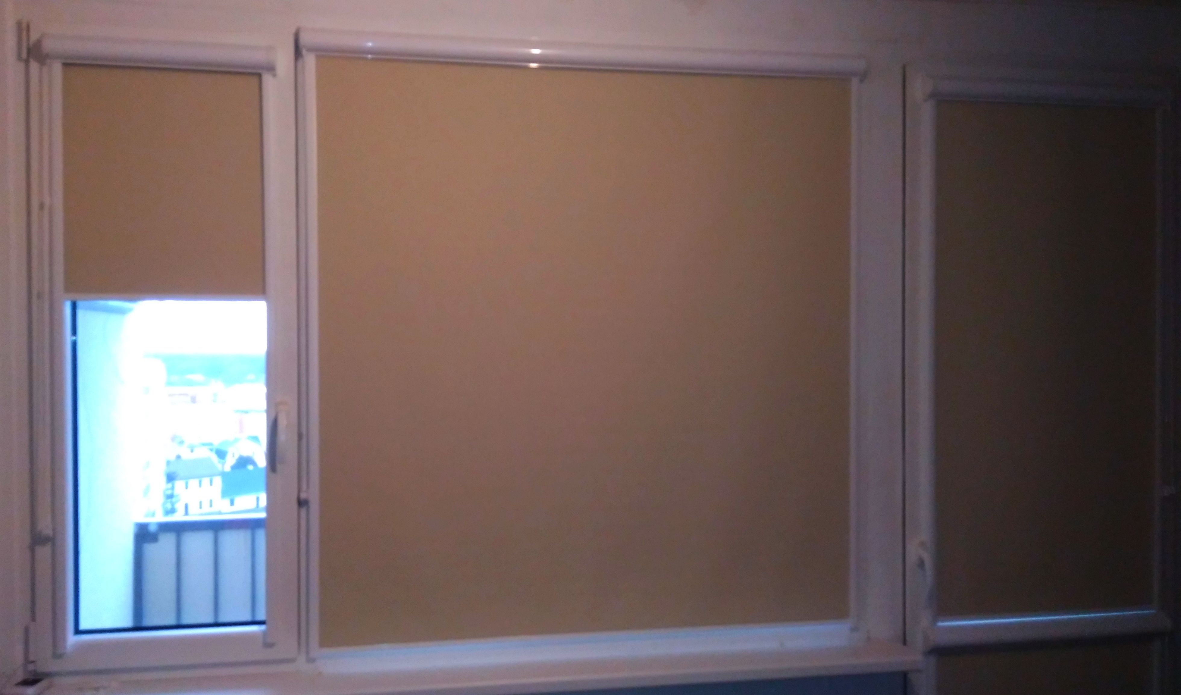 Látkové, neprůsvitné a thermo rolety i s montáží