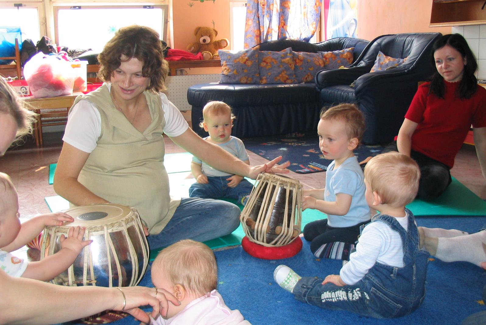 BABYMUSIC - Mgr. Helena Chaloupková, Ph.D.