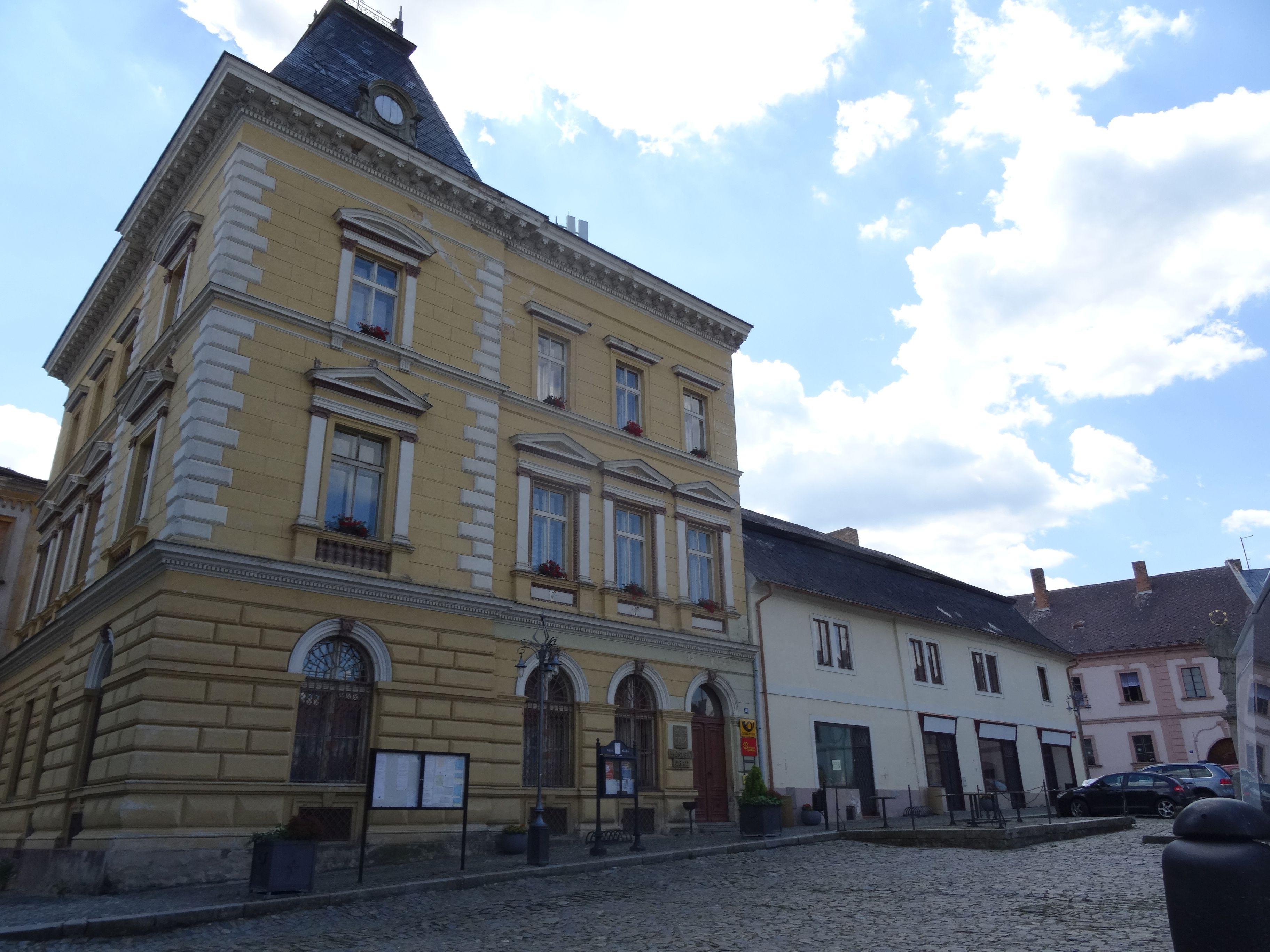 Kouřim - městský úřad foto 3
