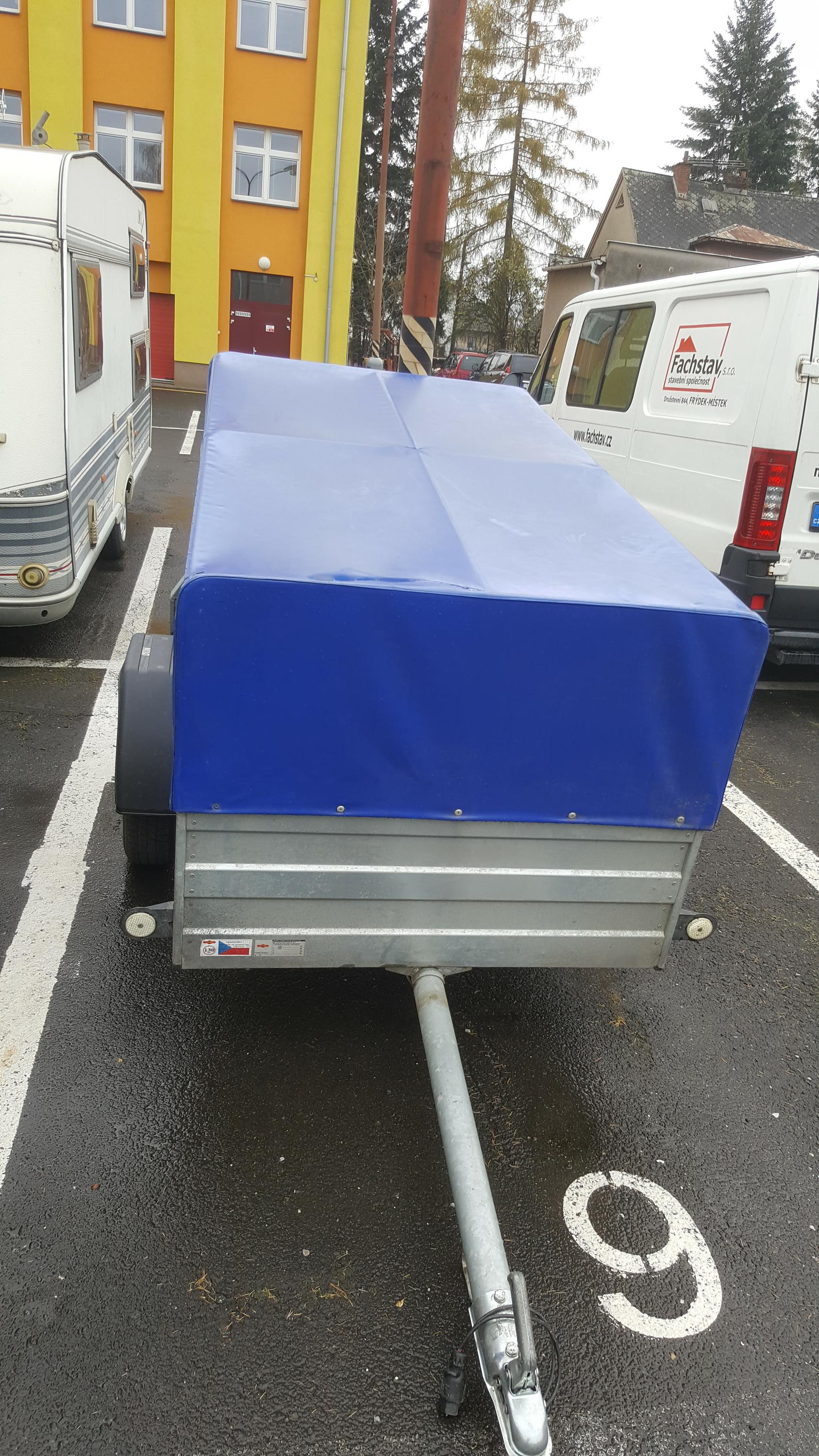 Půjčovna přívěsných vozíků F-M foto 6