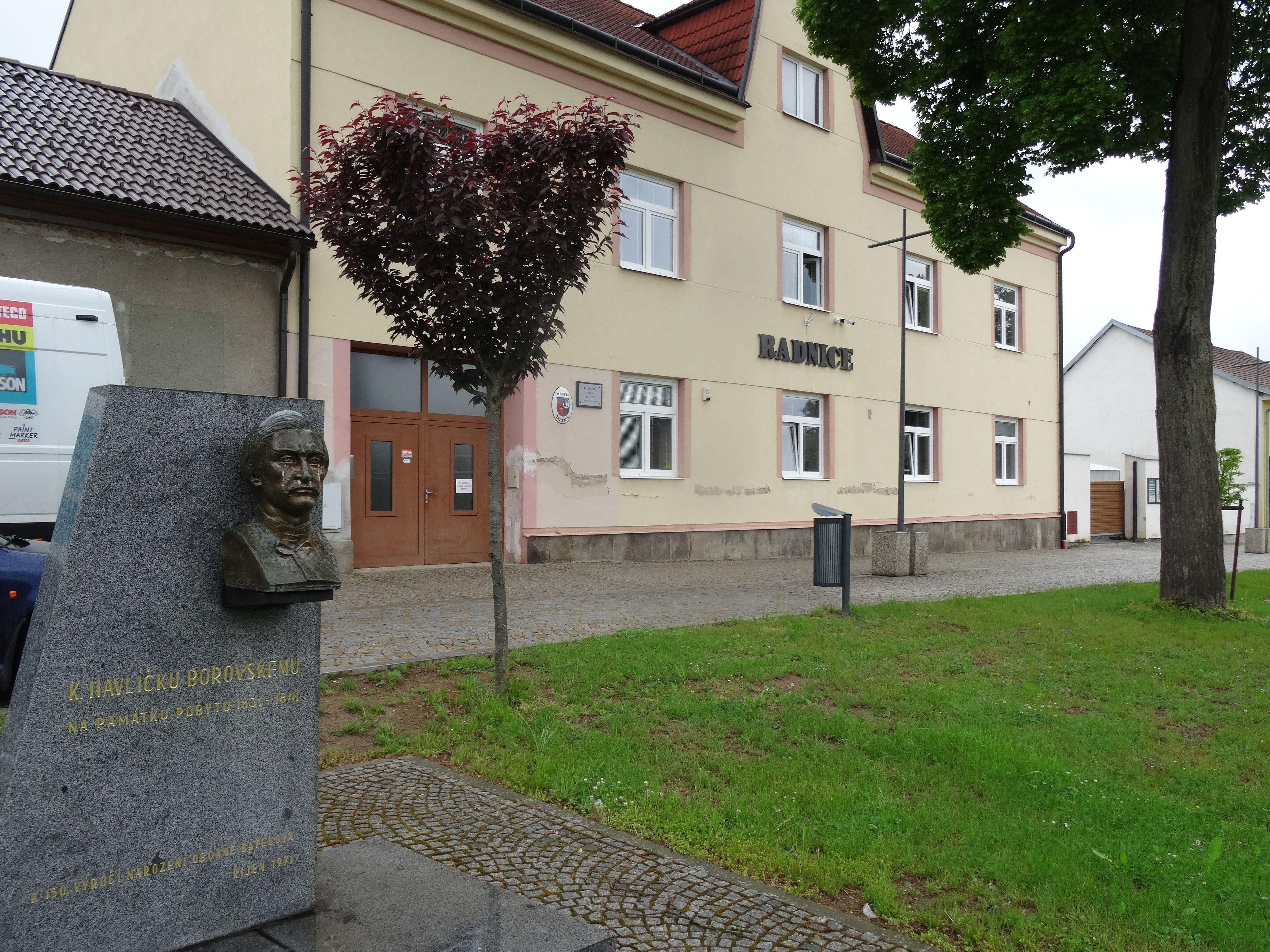 Batelov - úřad městyse foto 6