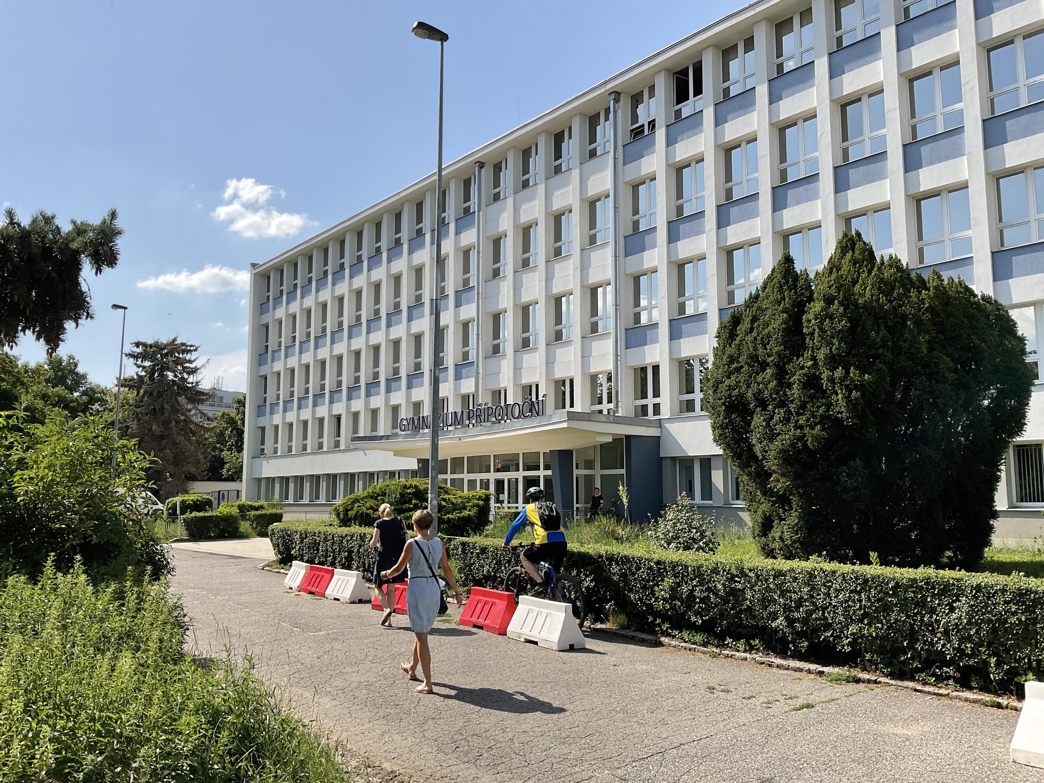 Gymnázium Přípotoční foto 6