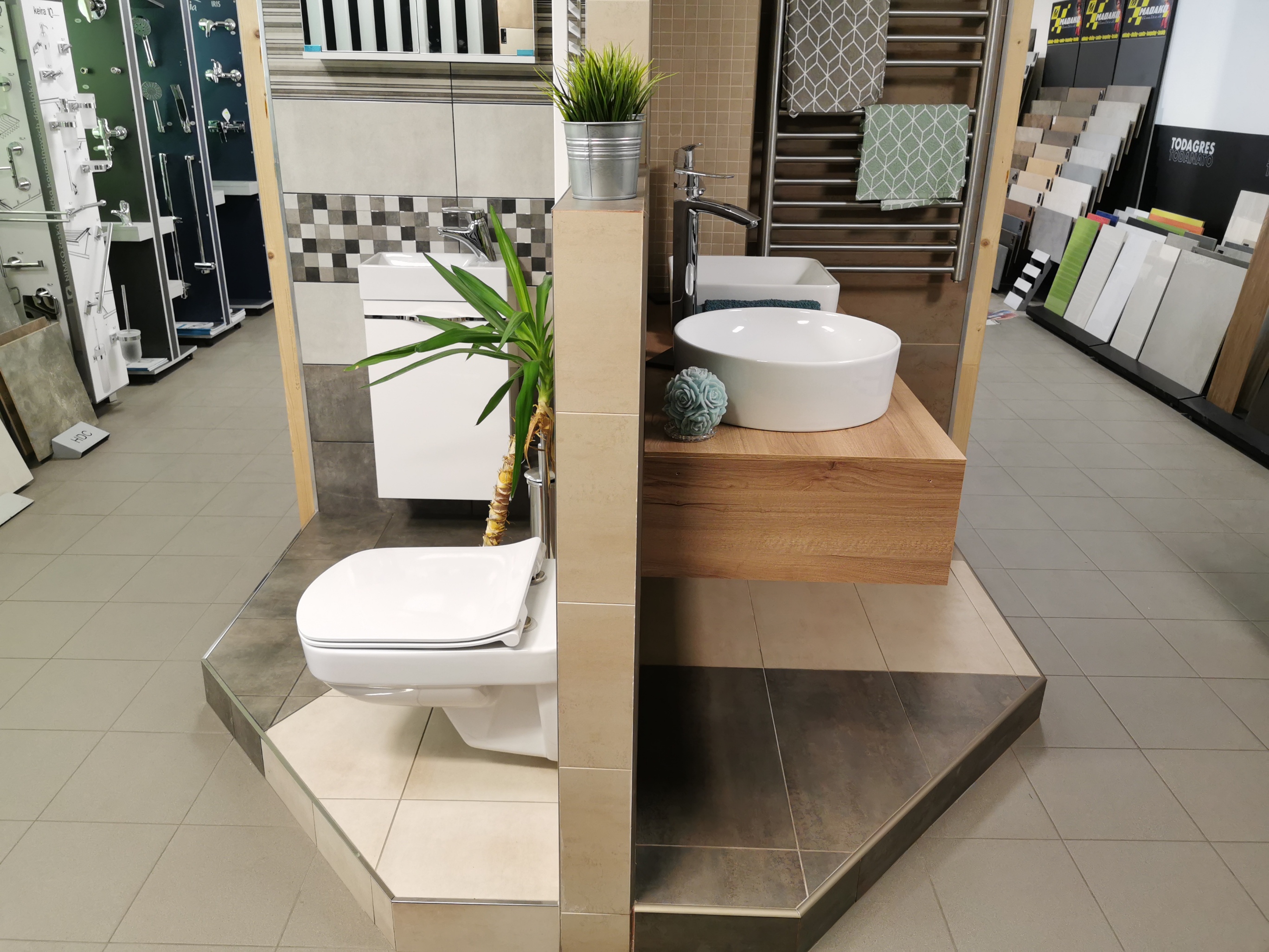 MADAKO limited s.r.o. | MADAKO KOUPELNY foto 2