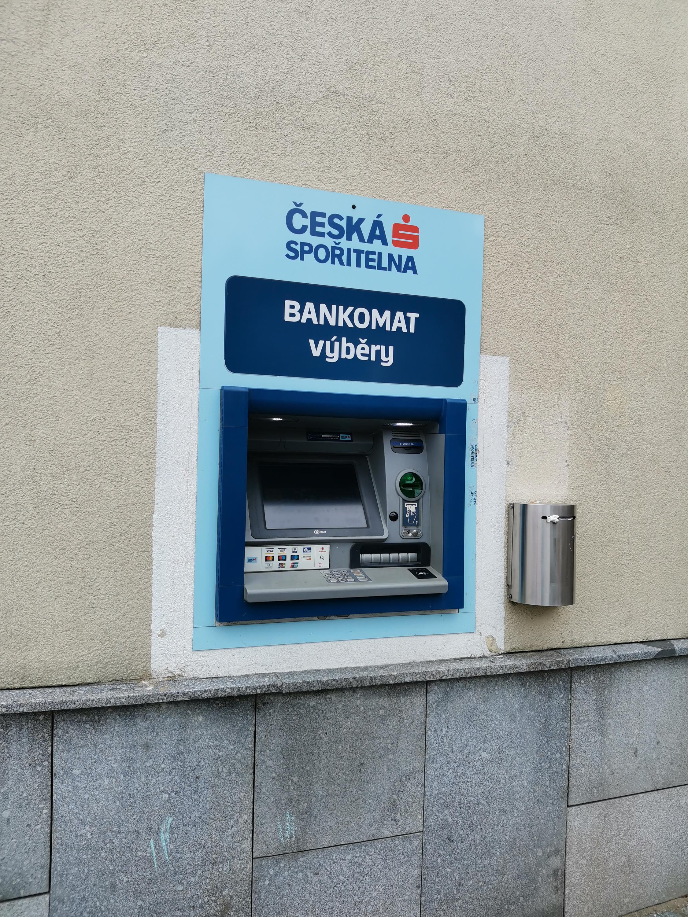 Bankomat České spořitelny foto 3