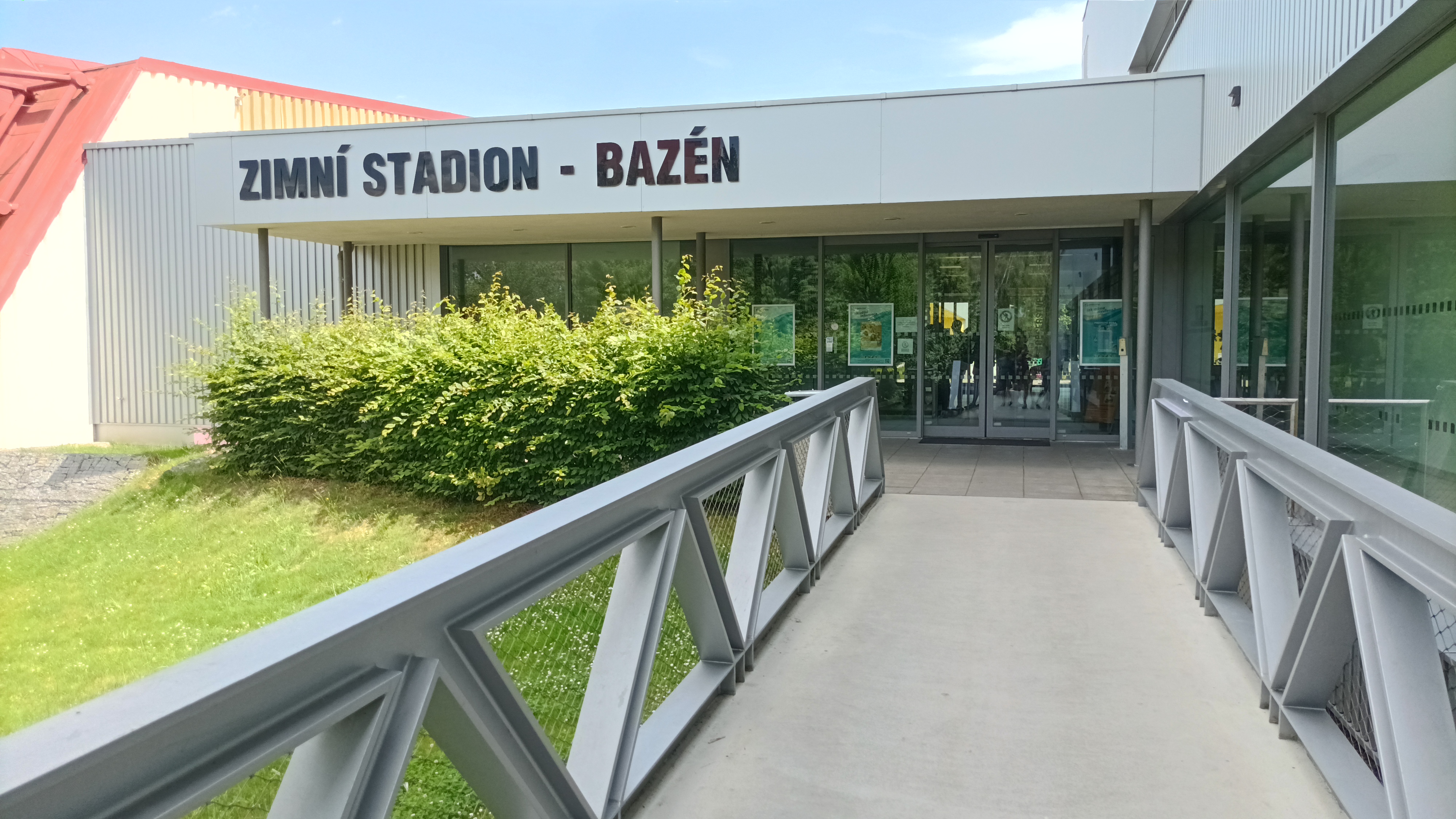 Plavecký bazén - Sportoviště města Sušice foto 5