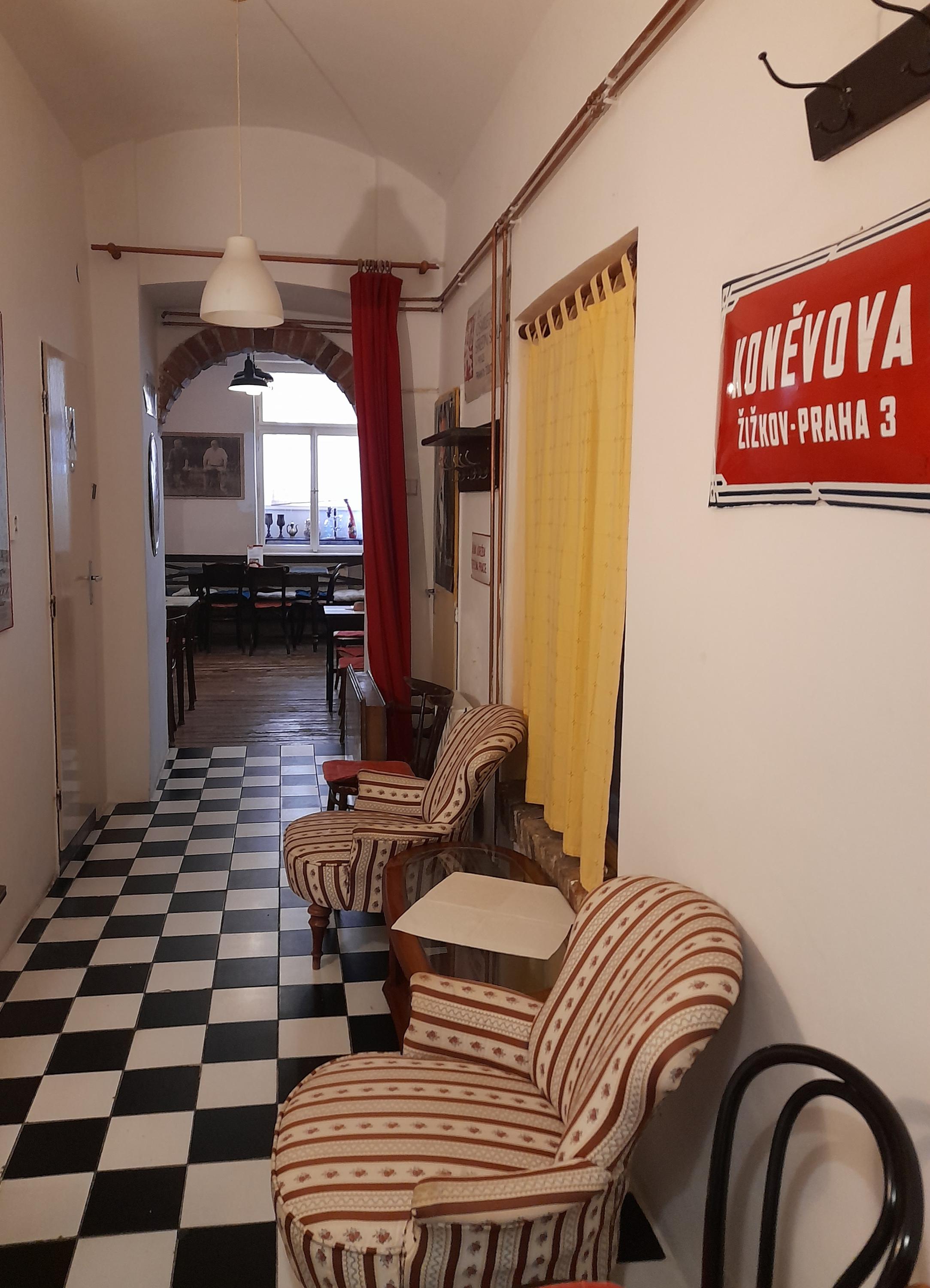 Salmovská literární kavárna foto 3