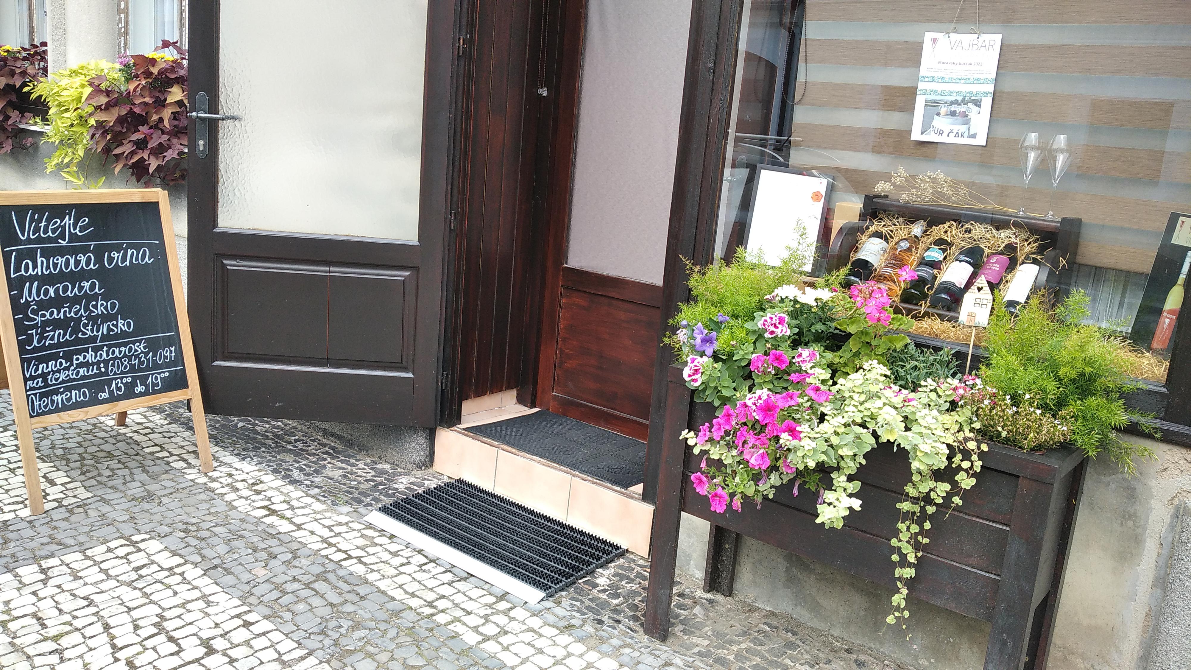 Vinotéka u Šebestů foto 2