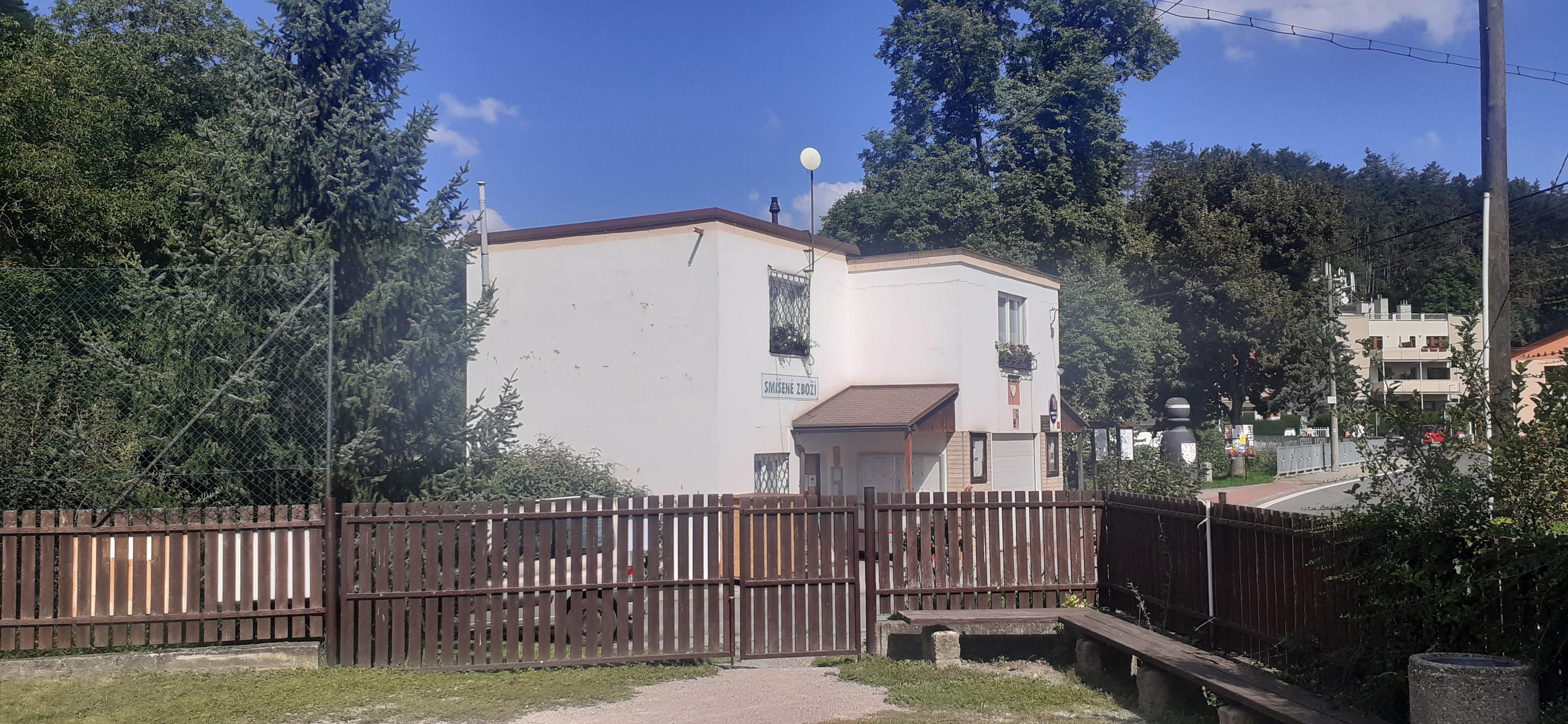 Karlík - obecní úřad foto 3