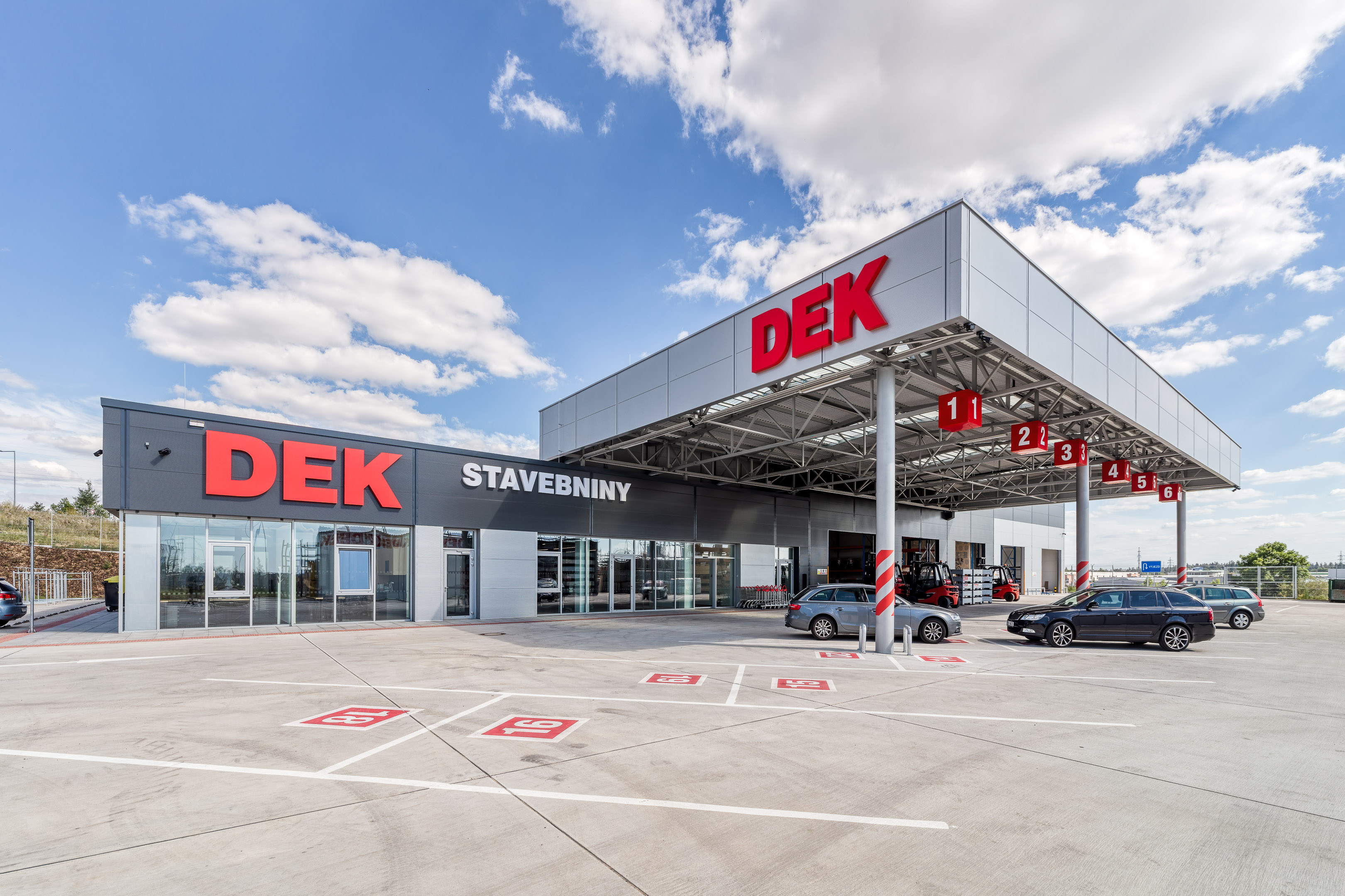 Stavebniny DEK foto 2