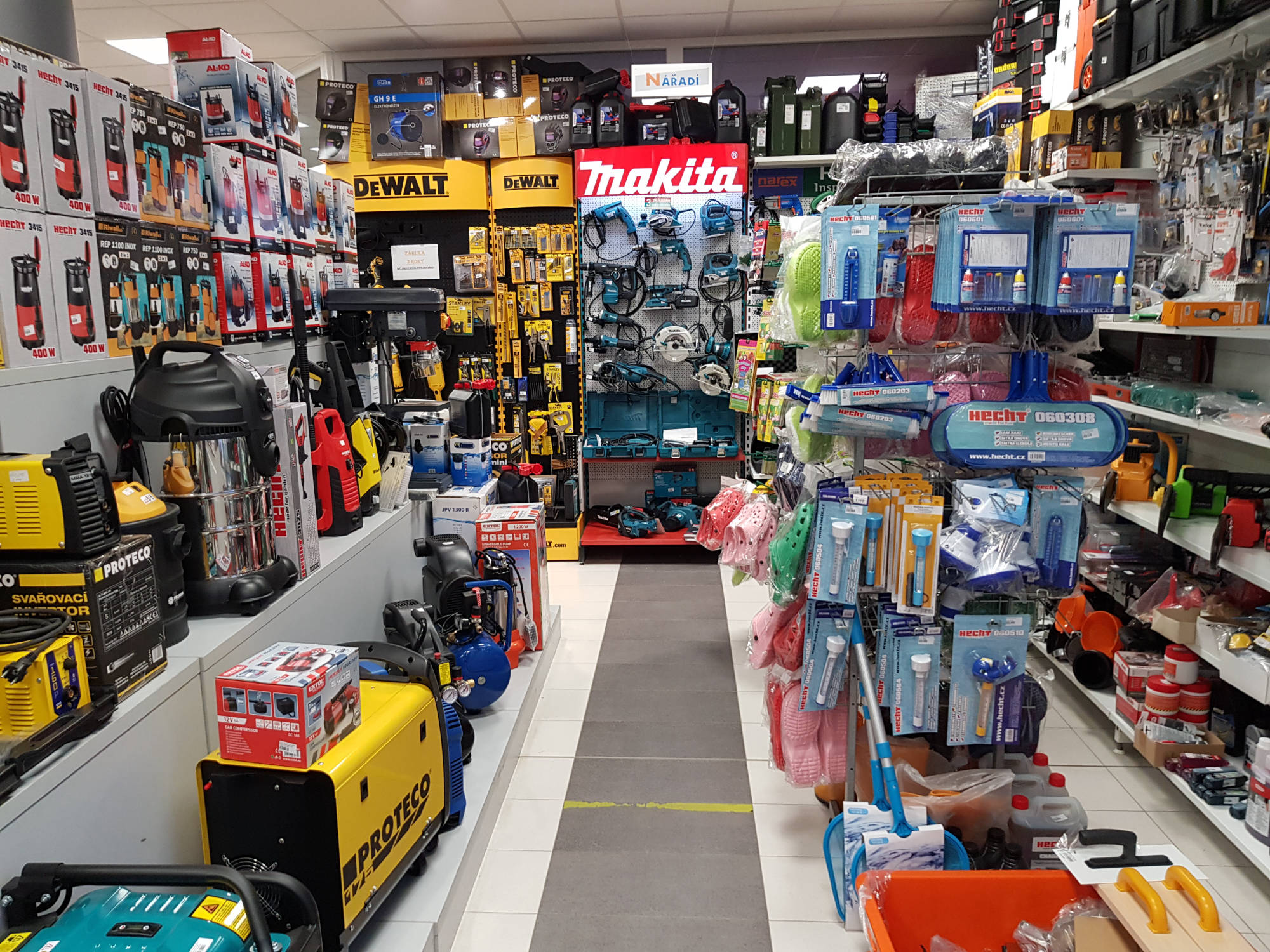 Procházka - Elektro,  Hobby market, Domácí potřeby foto 2