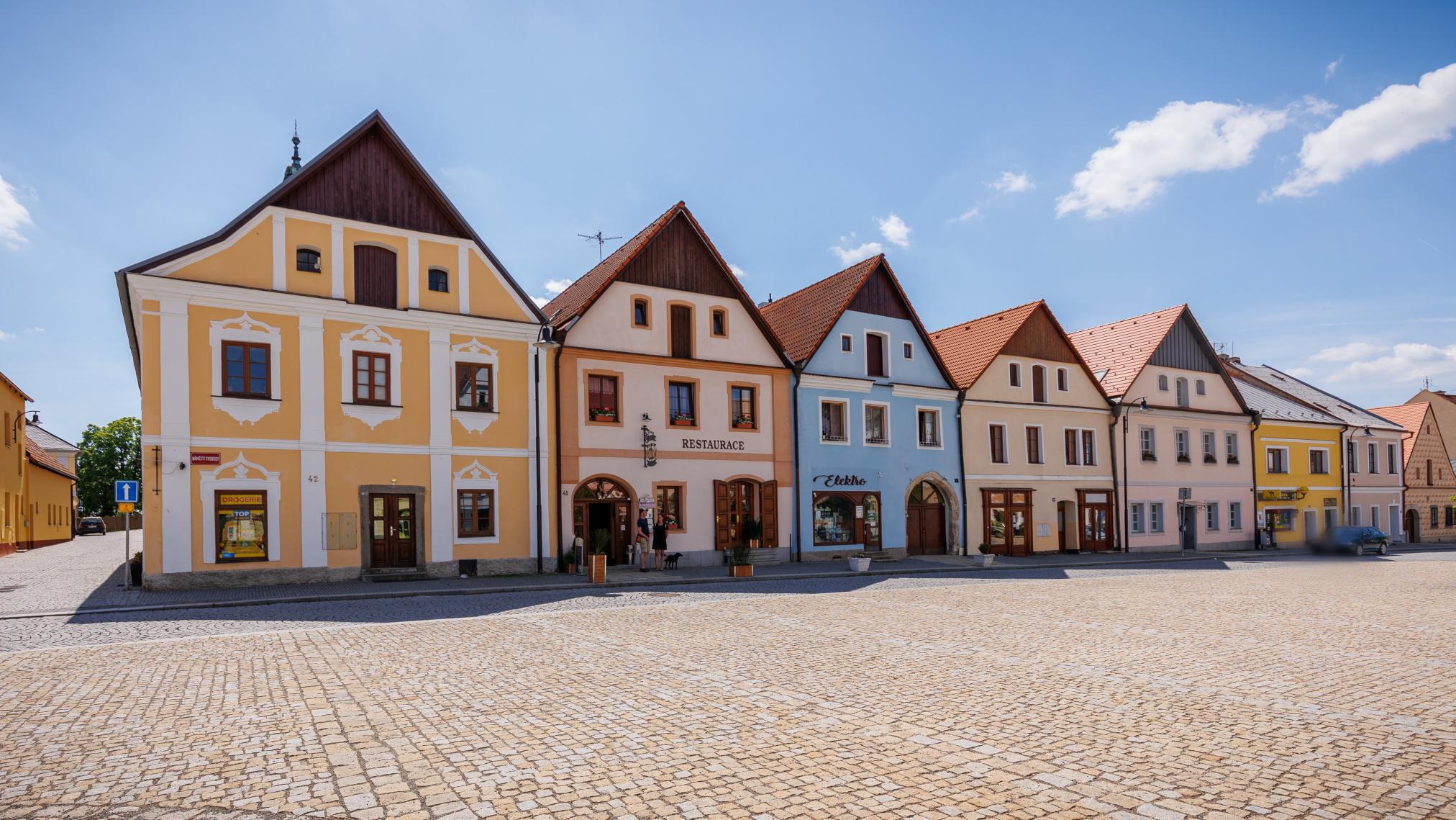 Rybí Restaurace na Náměstí foto 2