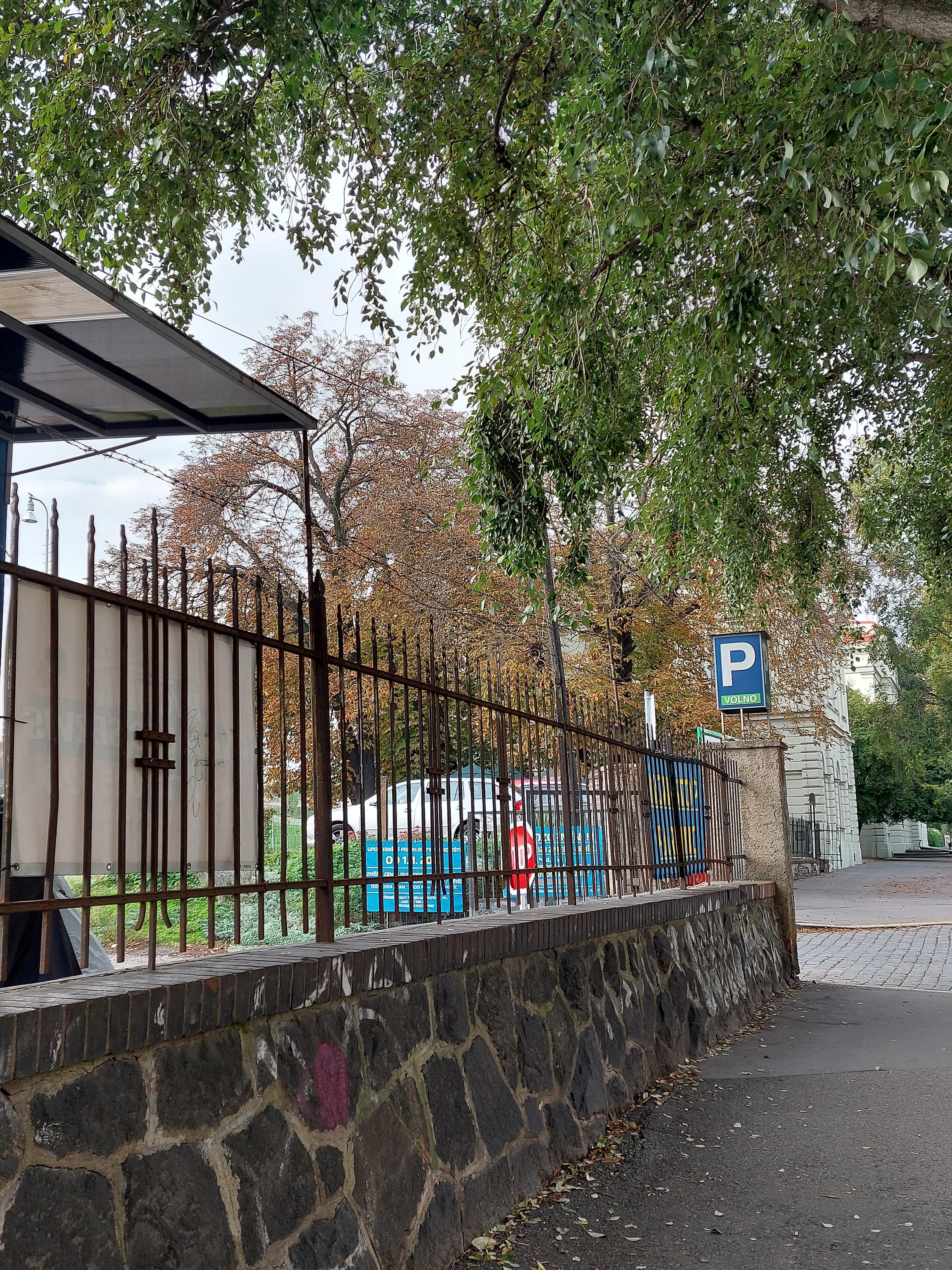 PARKINGCENTRUM - Dejvice (Parkoviště Hradčanská) foto 5