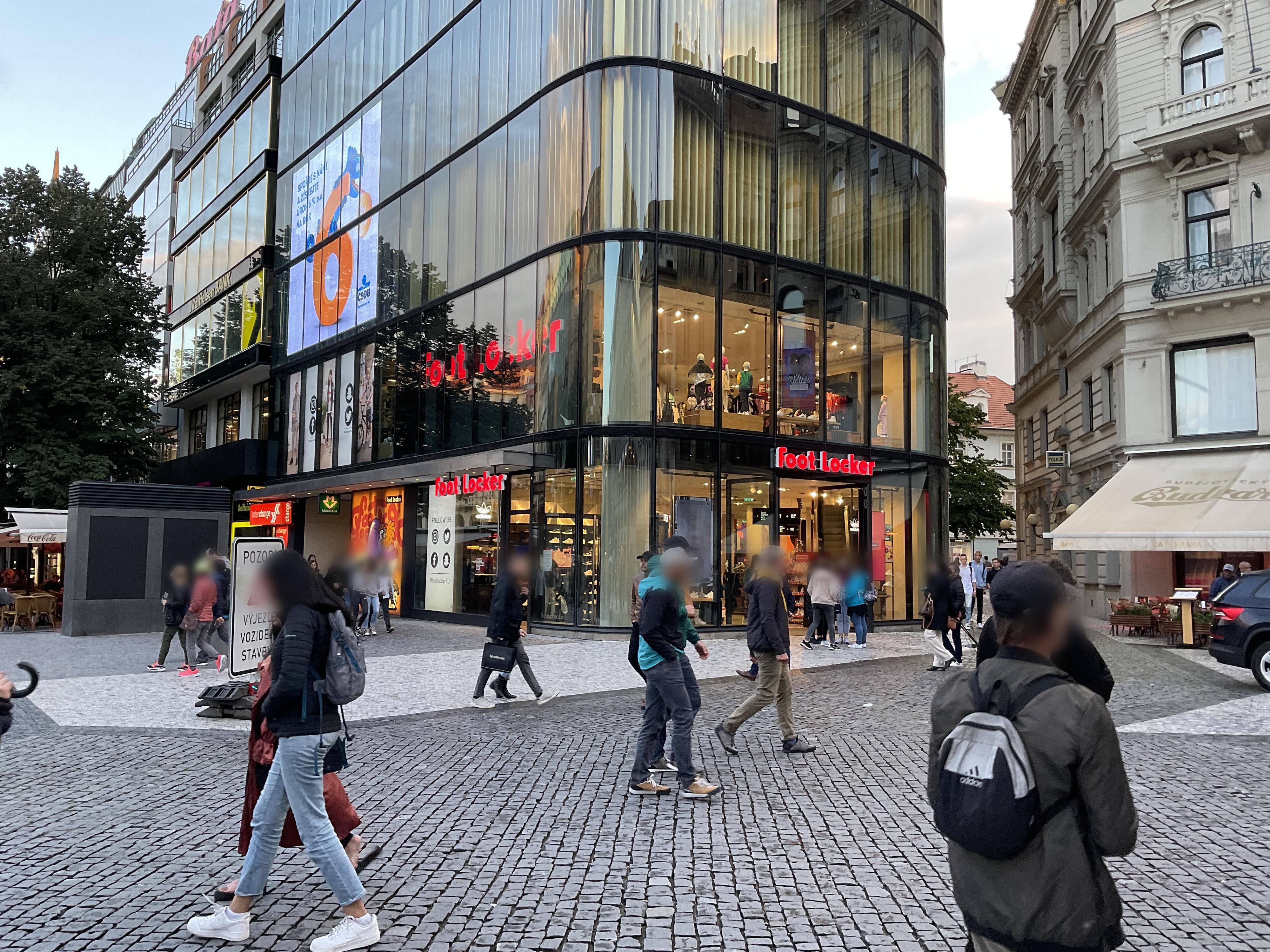 Foot Locker Czech Republic, s.r.o. foto 3