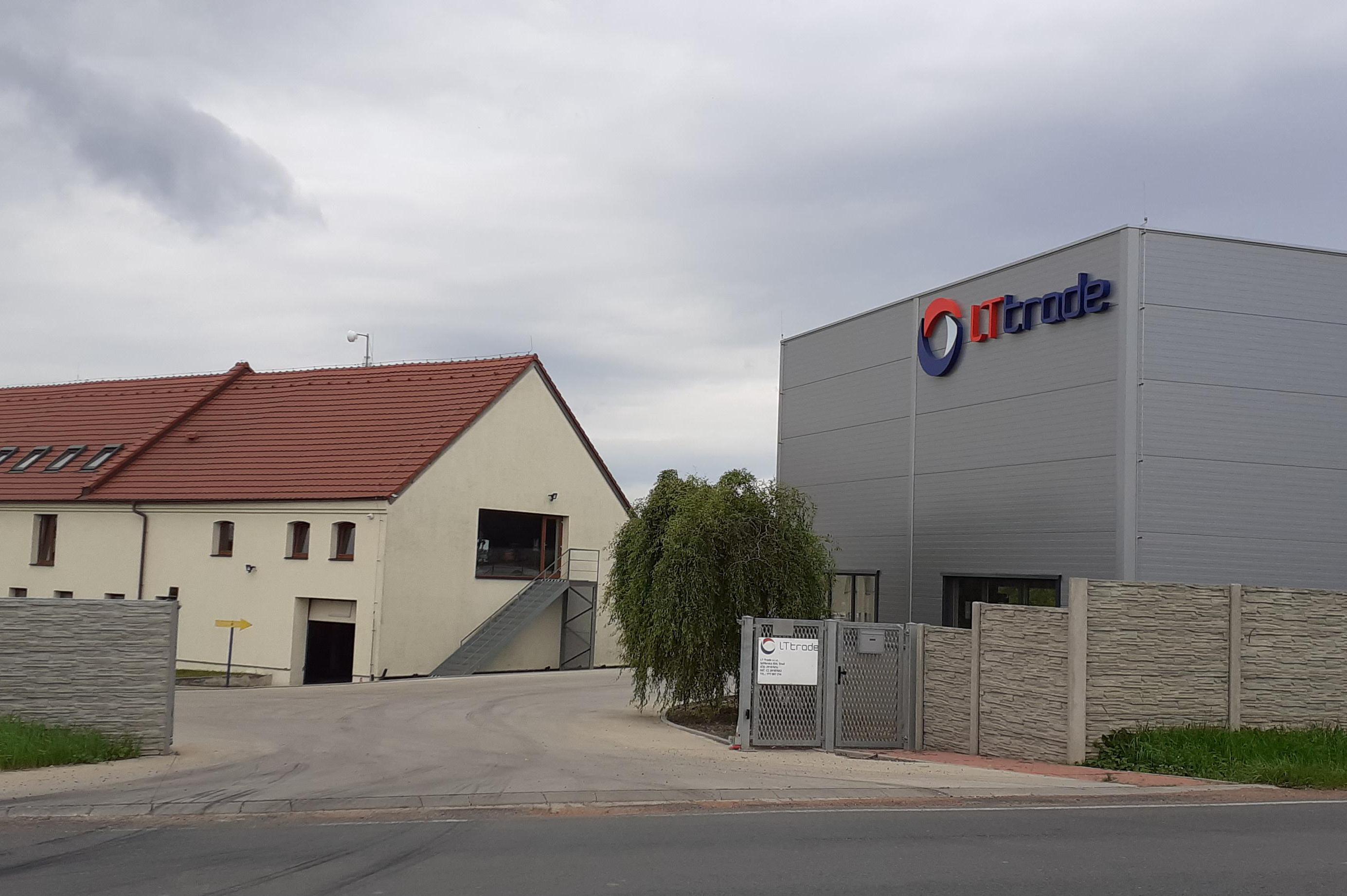 LT trade s.r.o.