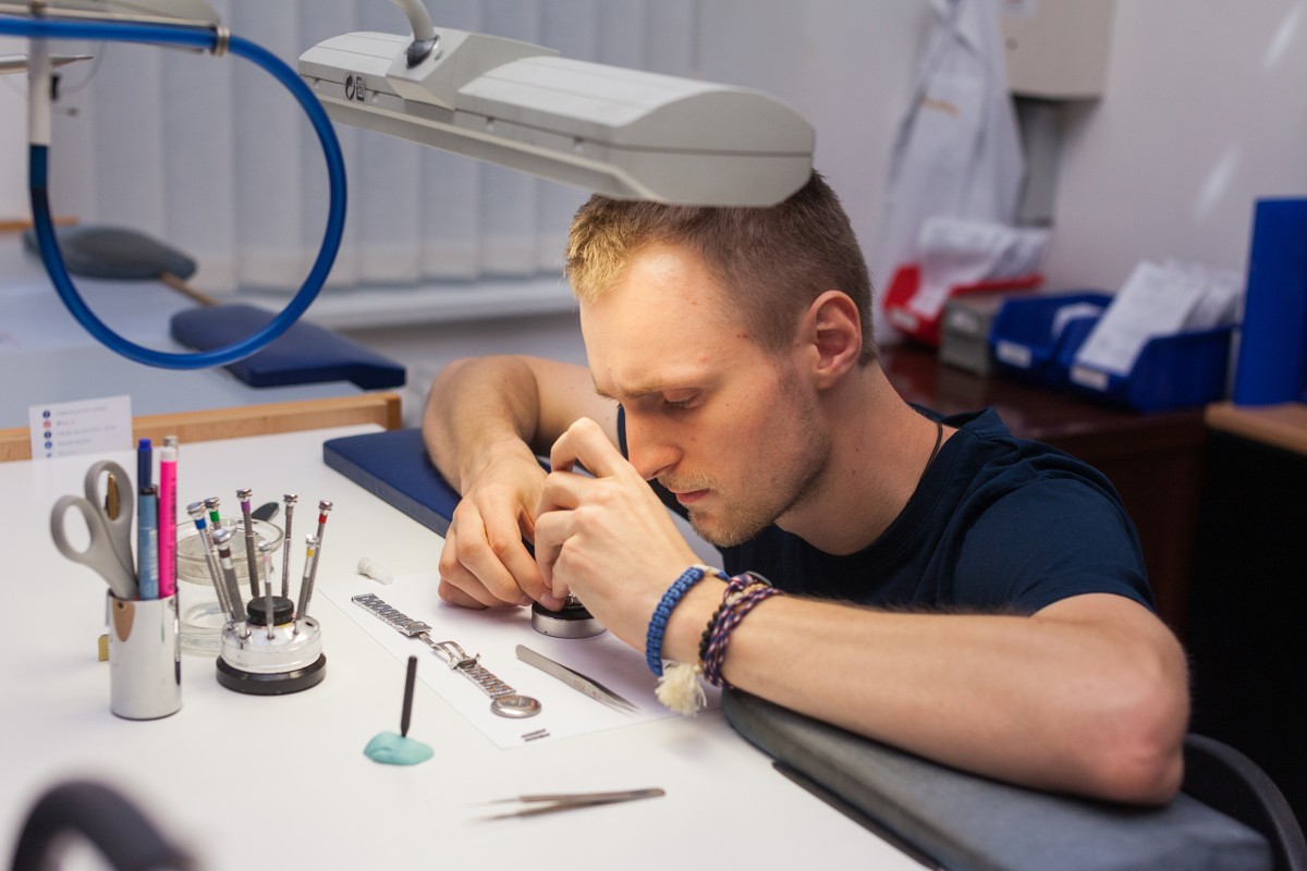 Fr. Hanák - hodinářský servis foto 2