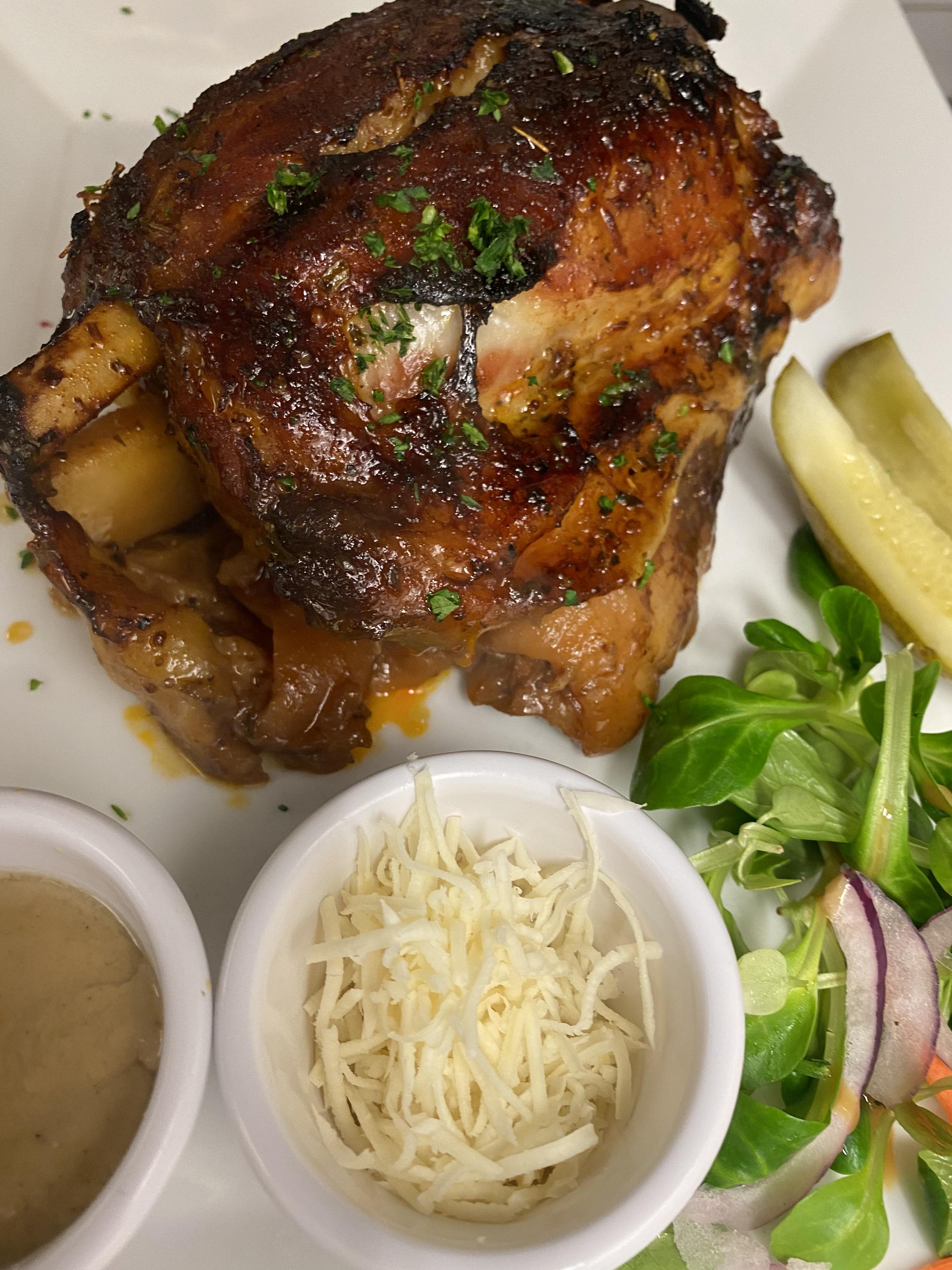 Restaurace N.10 Frymburk foto 3