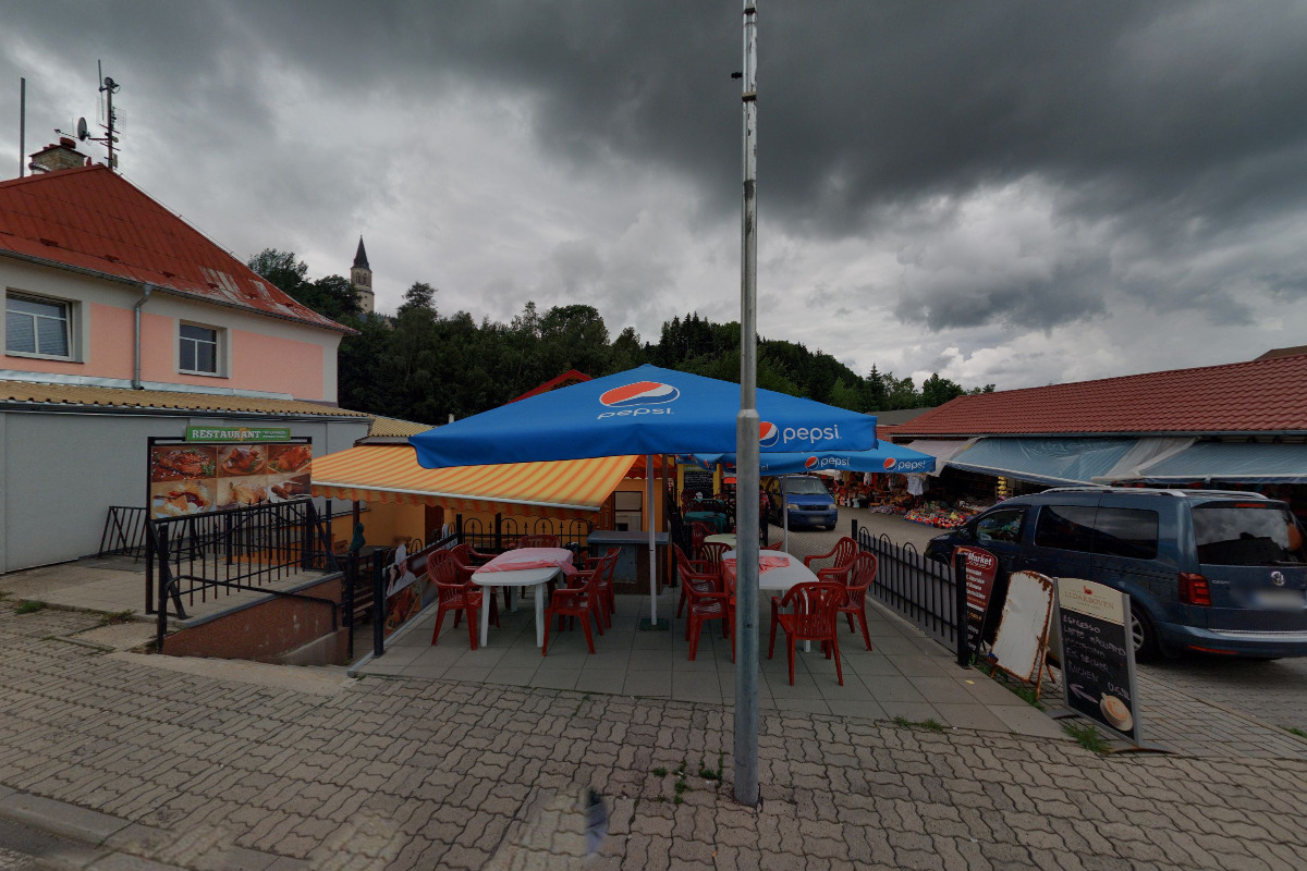 Restaurace Pod Javorem